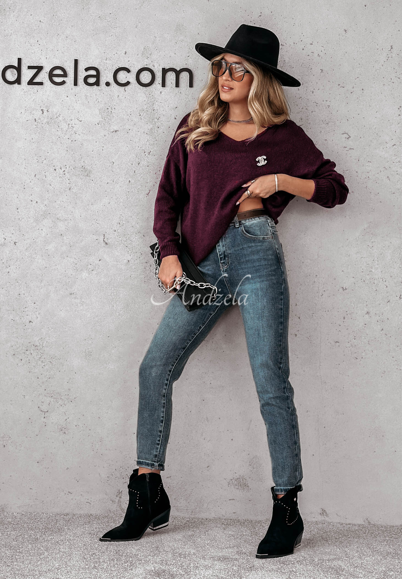 Pullover mit Ausschnitt Caffe Latte Pflaumenfarbe