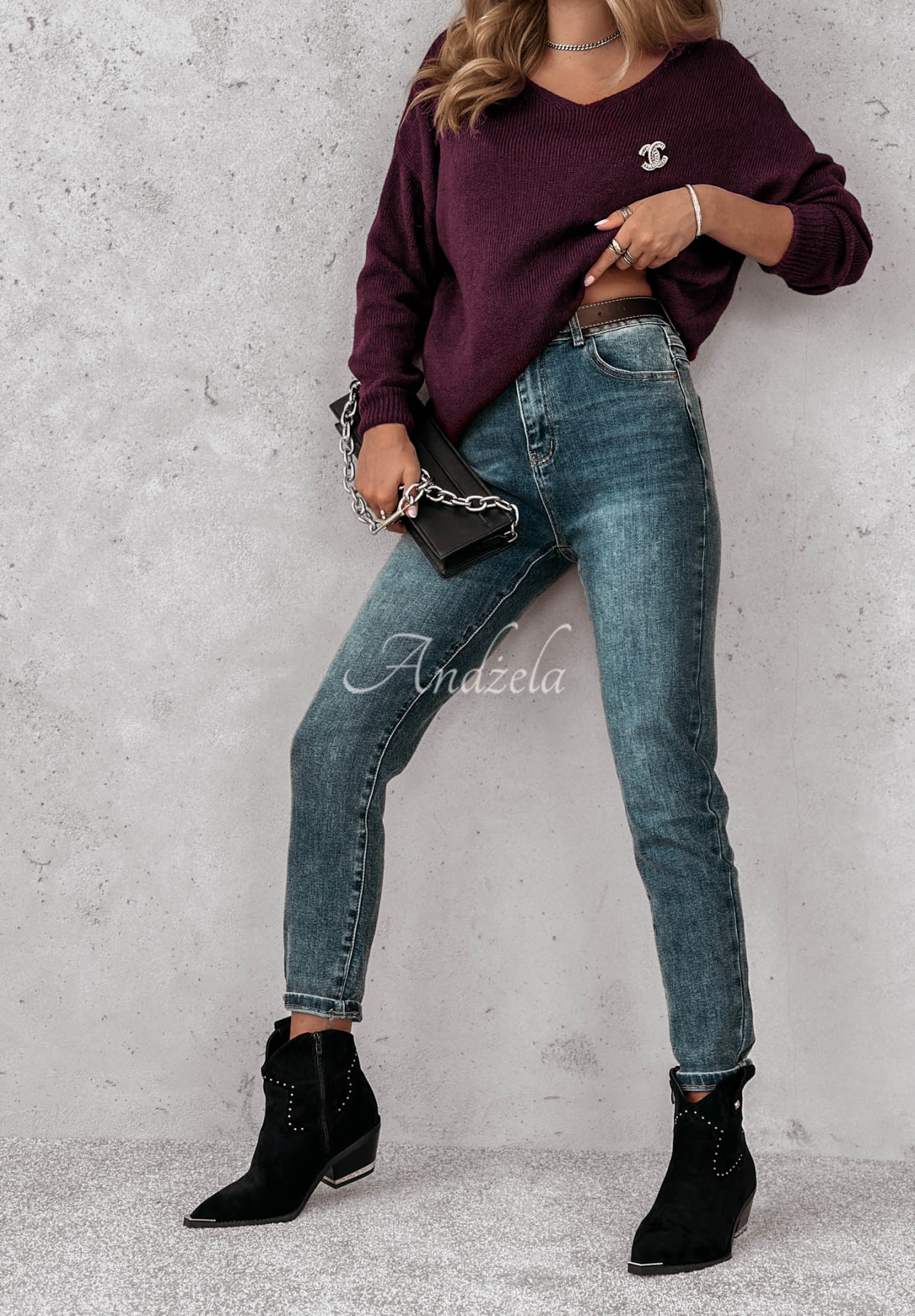 Pullover mit Ausschnitt Caffe Latte Pflaumenfarbe