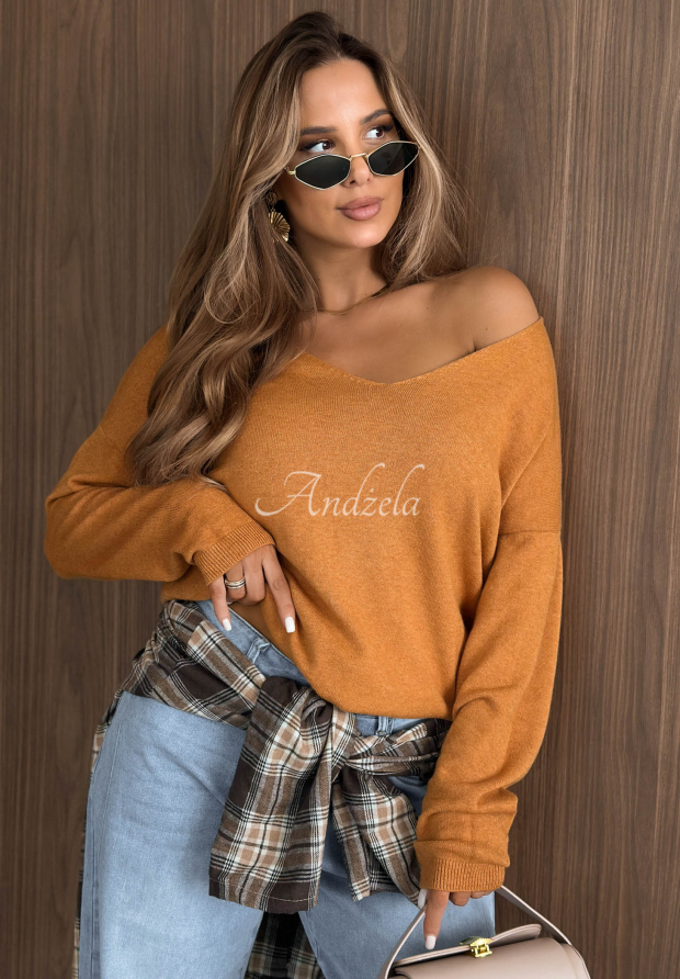 Leichter Pullover mit Ausschnitt Sensibility Senffarben