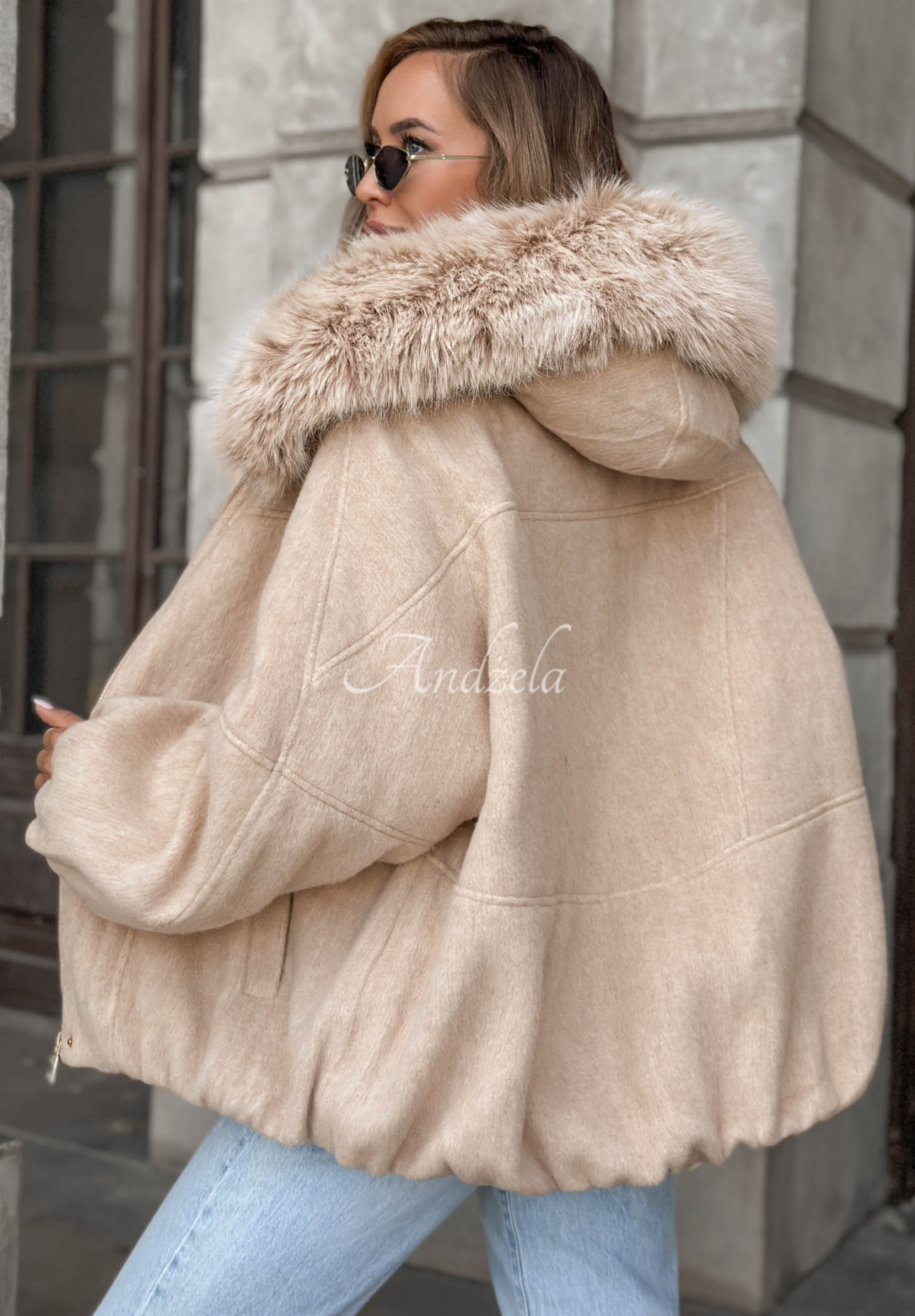 Kurze Bomberjacke aus Wolle und Pelz Cozy Story Beige