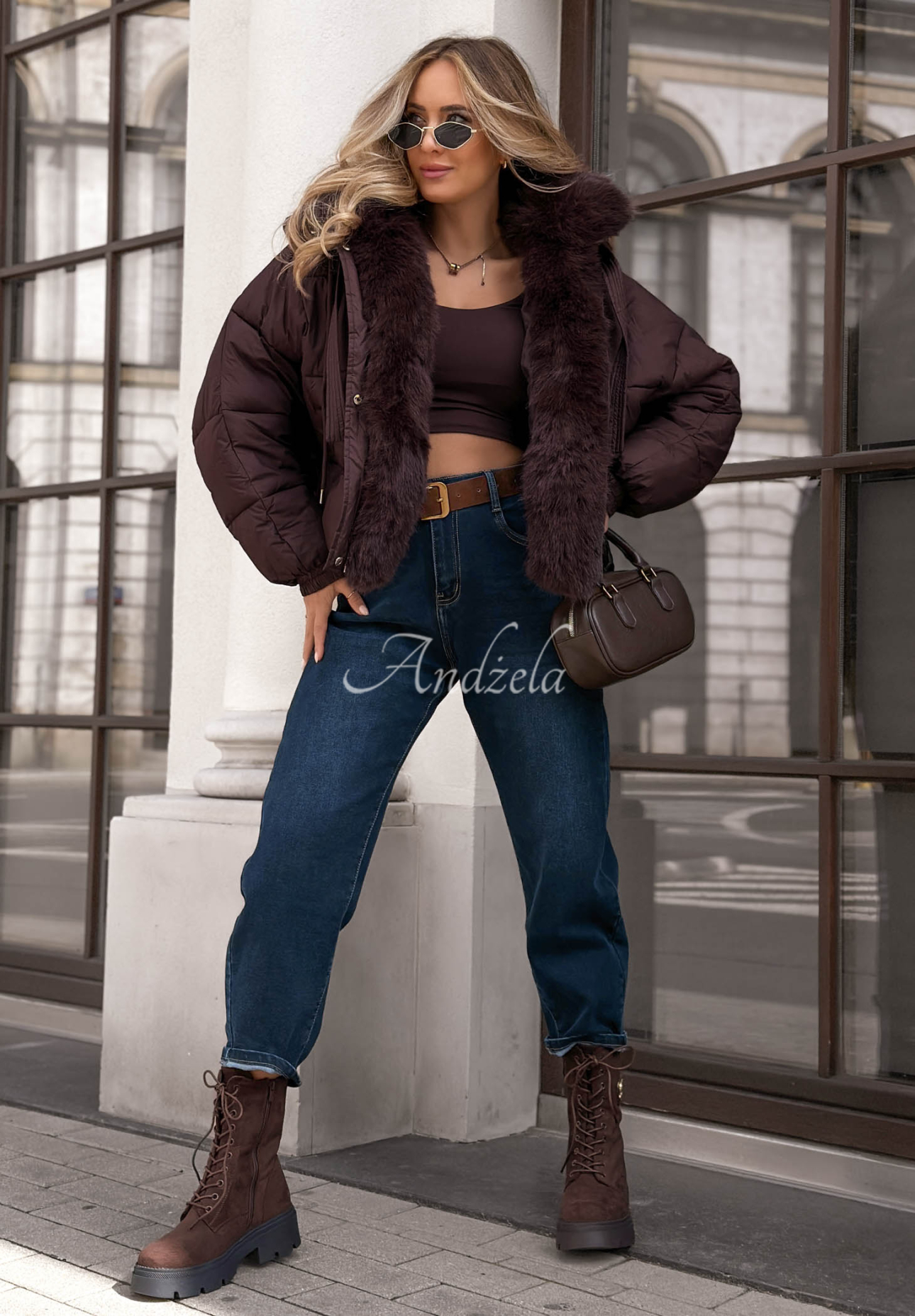 Kurze, gesteppte Jacke mit Kunstfell Frosty Darling Pflaumenfarben