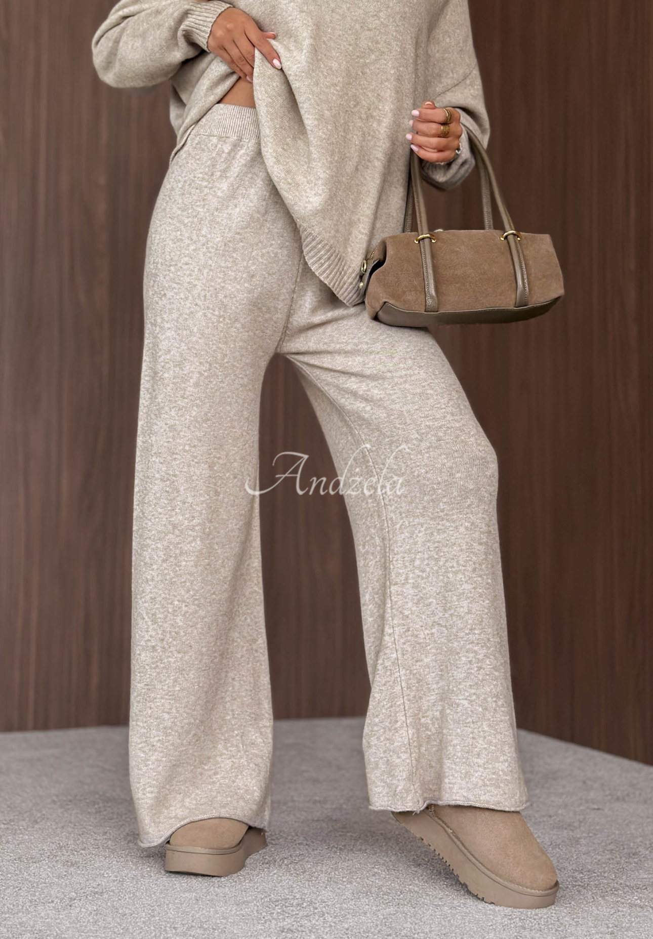 Strickset Pullover und Hose aus Viskose Faded Skies Beige