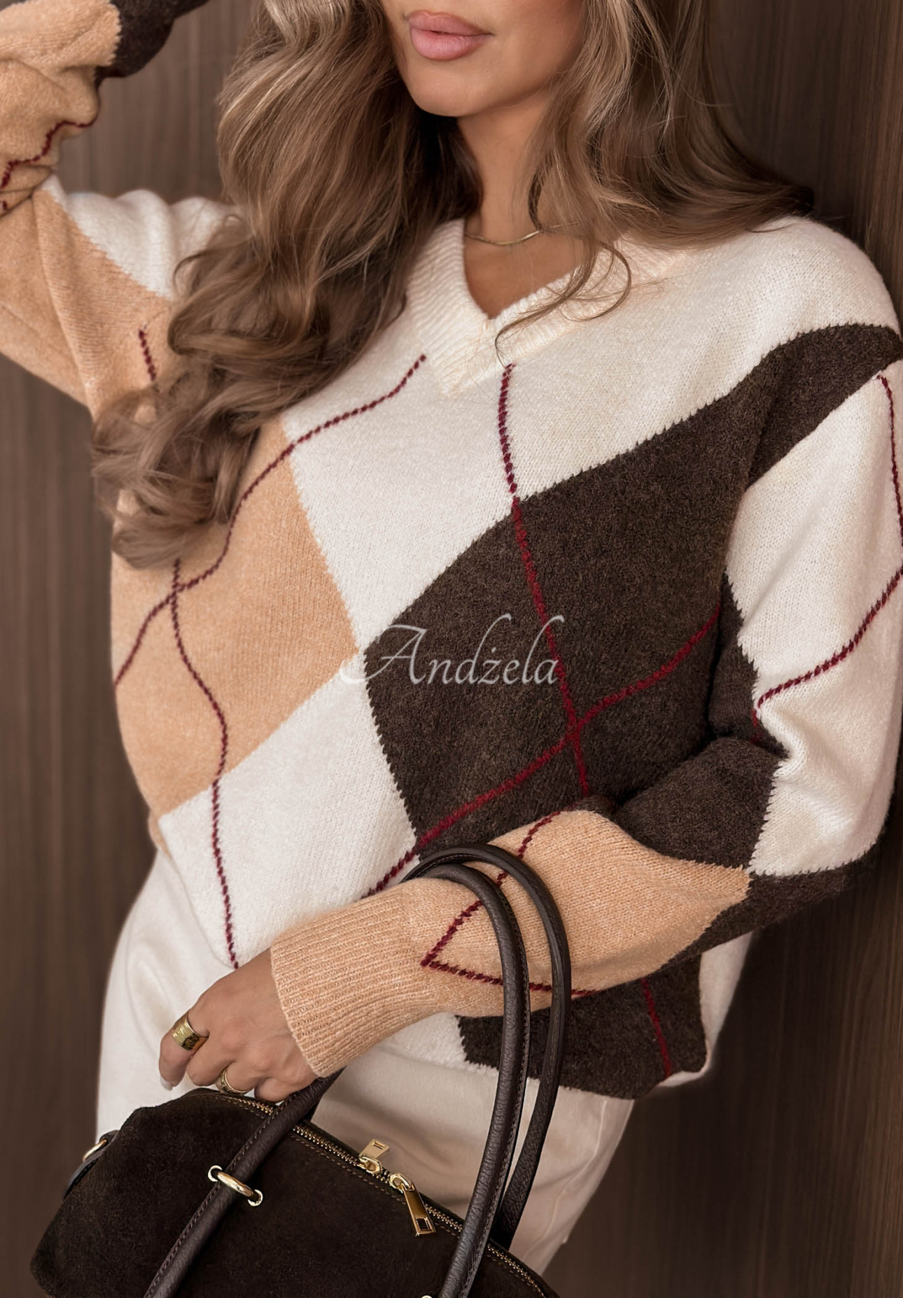 Kurzer Pullover mit rautenförmigem Ausschnitt Classy Autumn Ecru