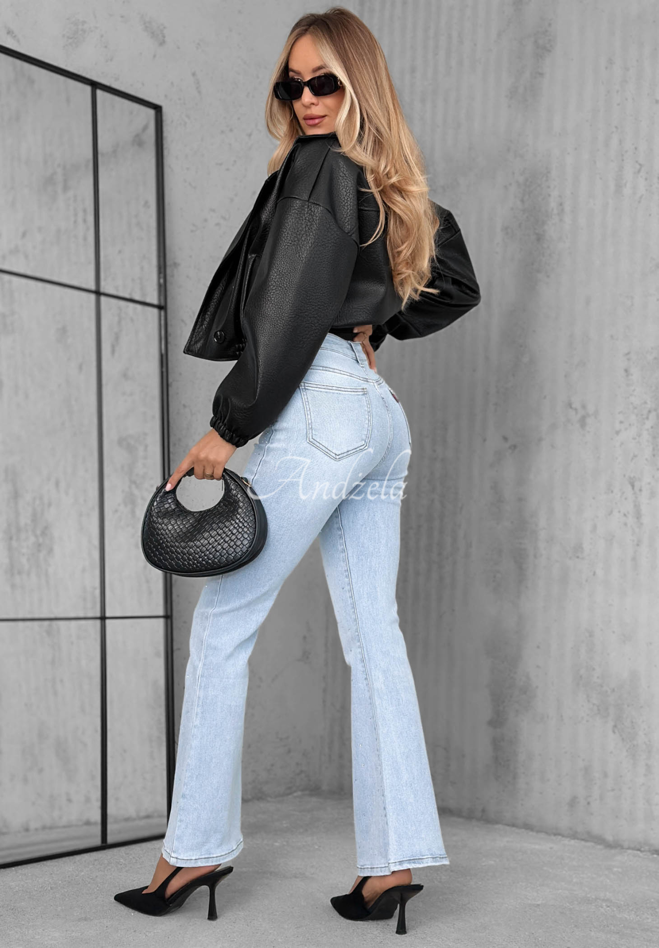 Schlaghose aus Denim mit Strasssteinen Stardust Jeans Hellblau