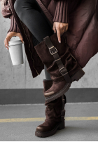 zamszowe Stiefel z klamrami Modern Way Schokoladenbraun