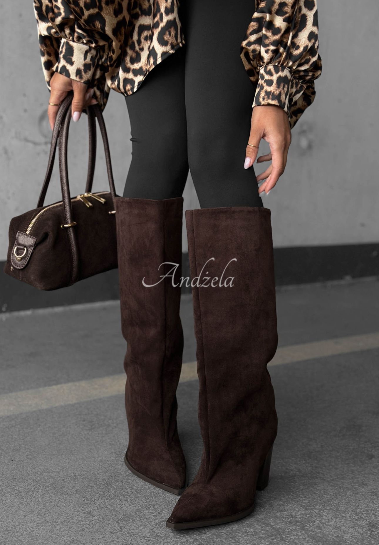 Lange Wildlederstiefel mit Blockabsatz Fall Style Schokoladenbraun