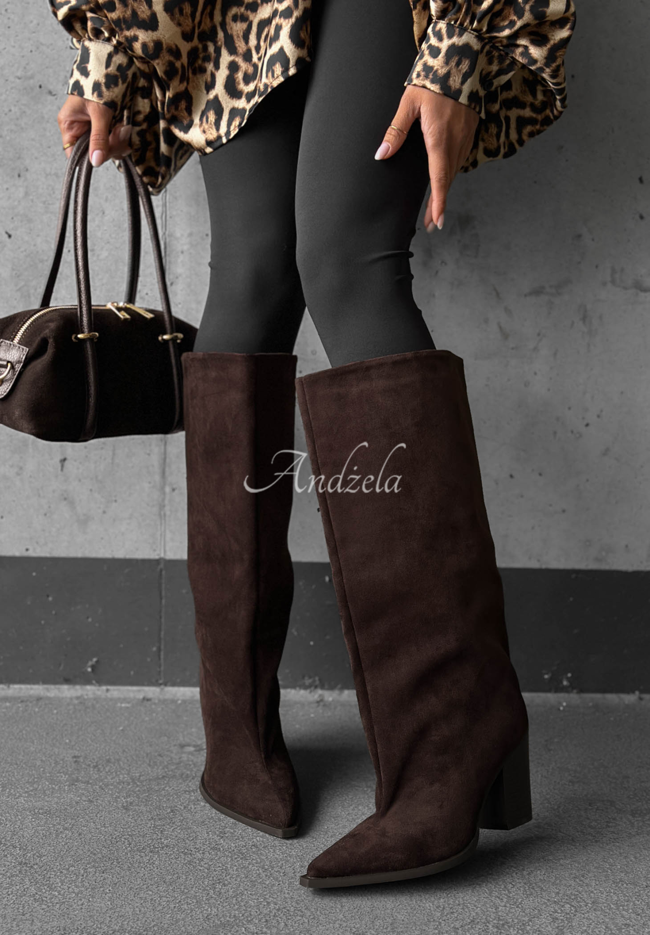 Lange Wildlederstiefel mit Blockabsatz Fall Style Schokoladenbraun