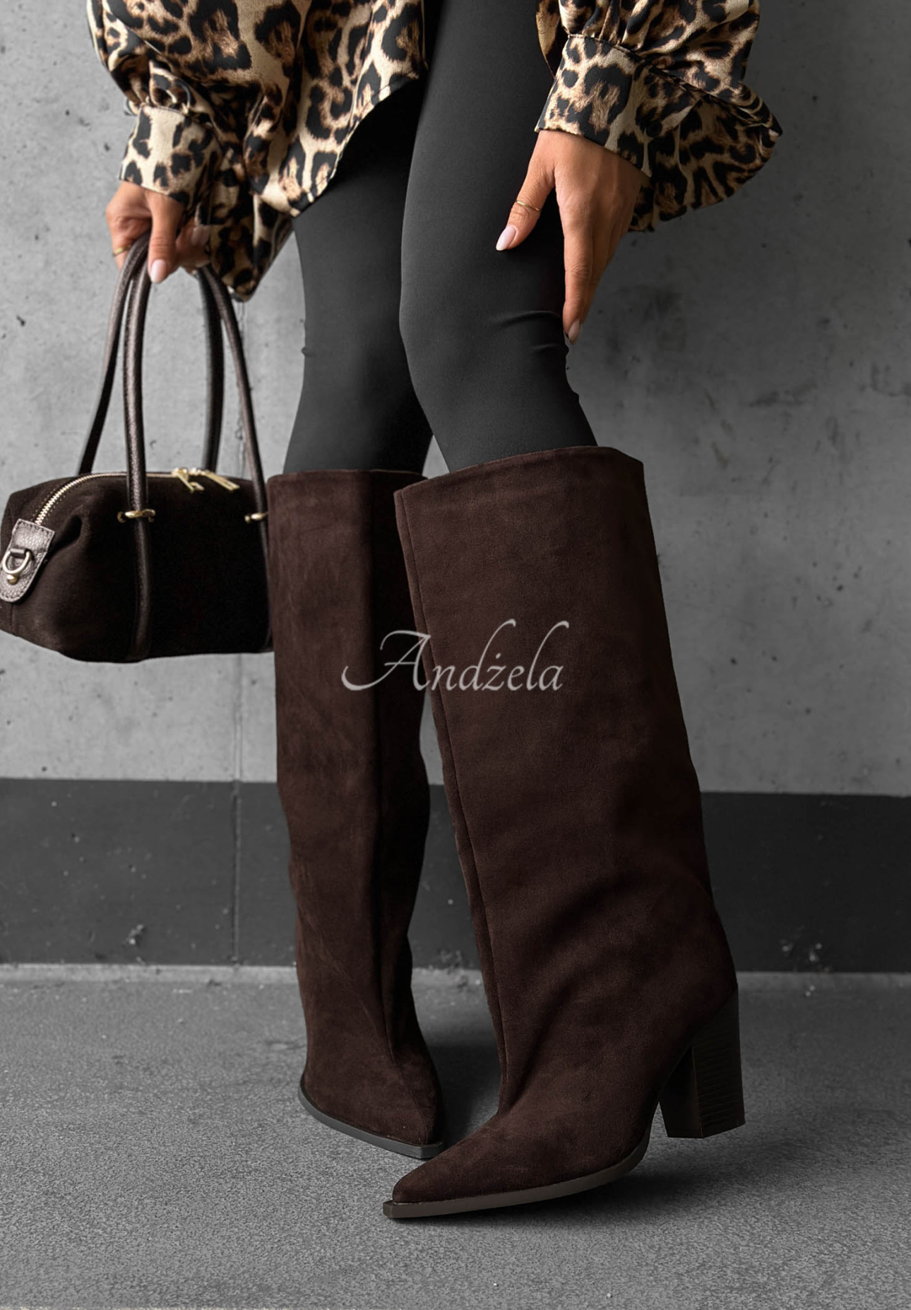 Lange Wildlederstiefel mit Blockabsatz Fall Style Schokoladenbraun