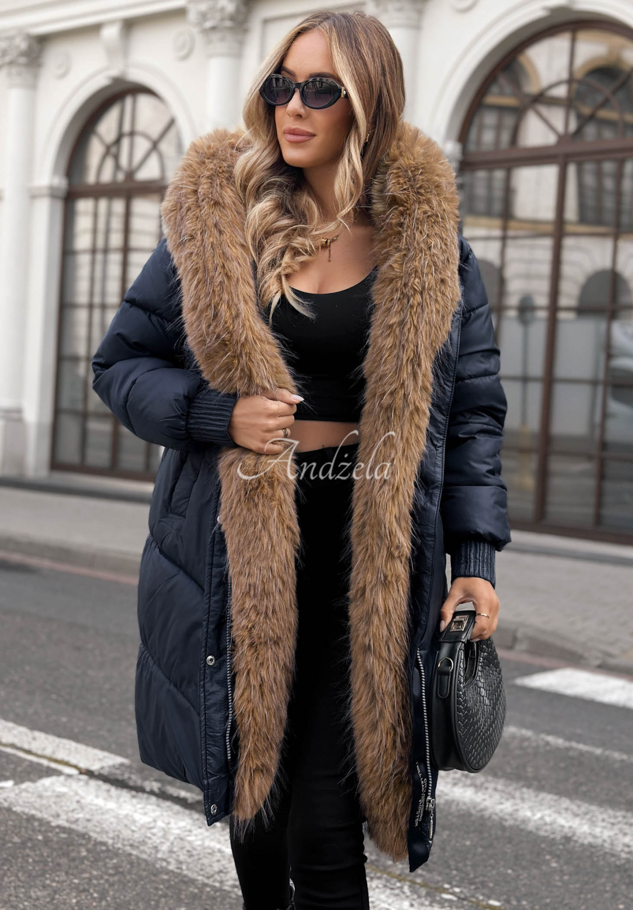 Lange Steppjacke mit Pelz Dusty Morning Dunkelblau
