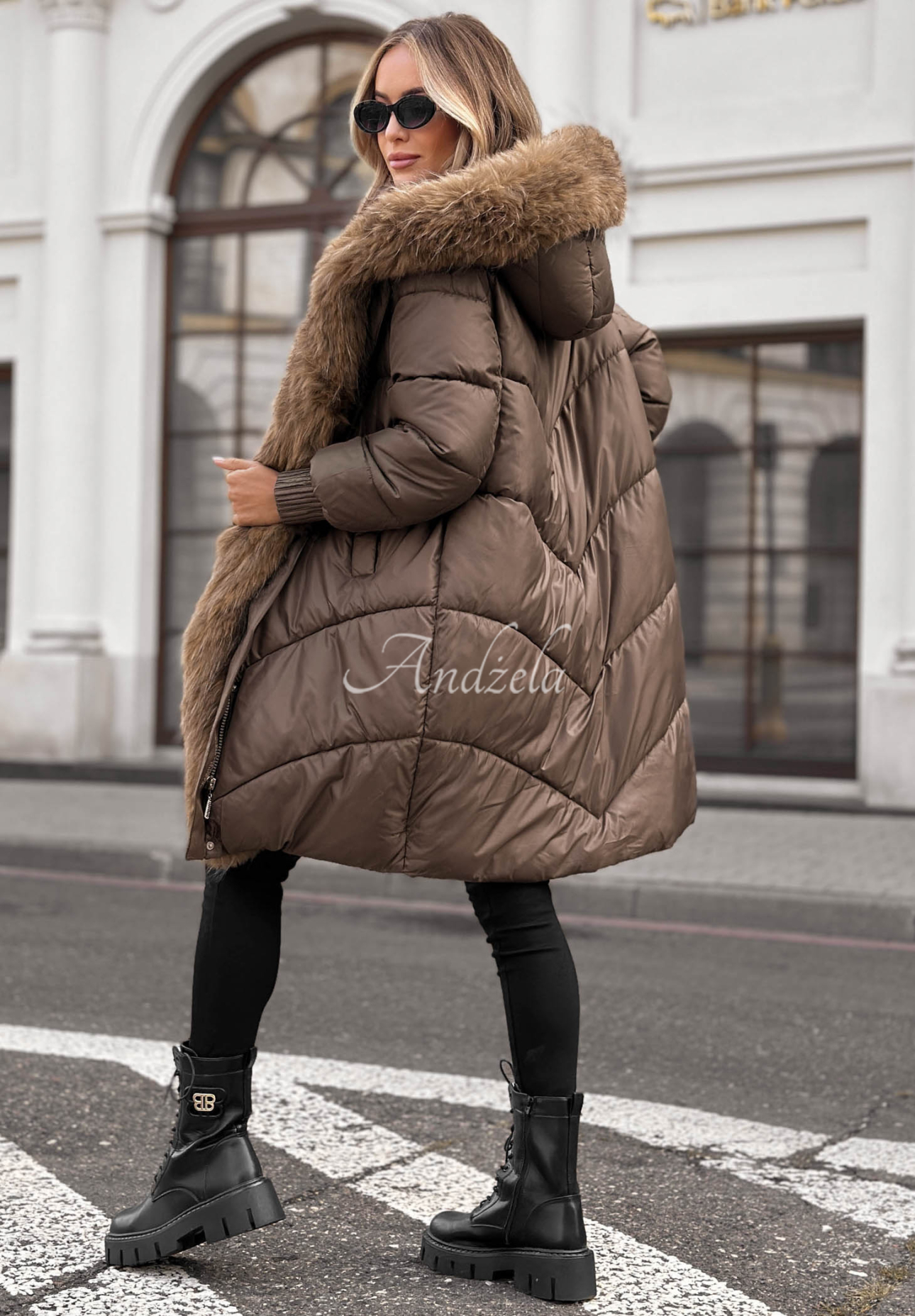 Lange Steppjacke mit Pelz Dusty Morning Schokoladenbraun