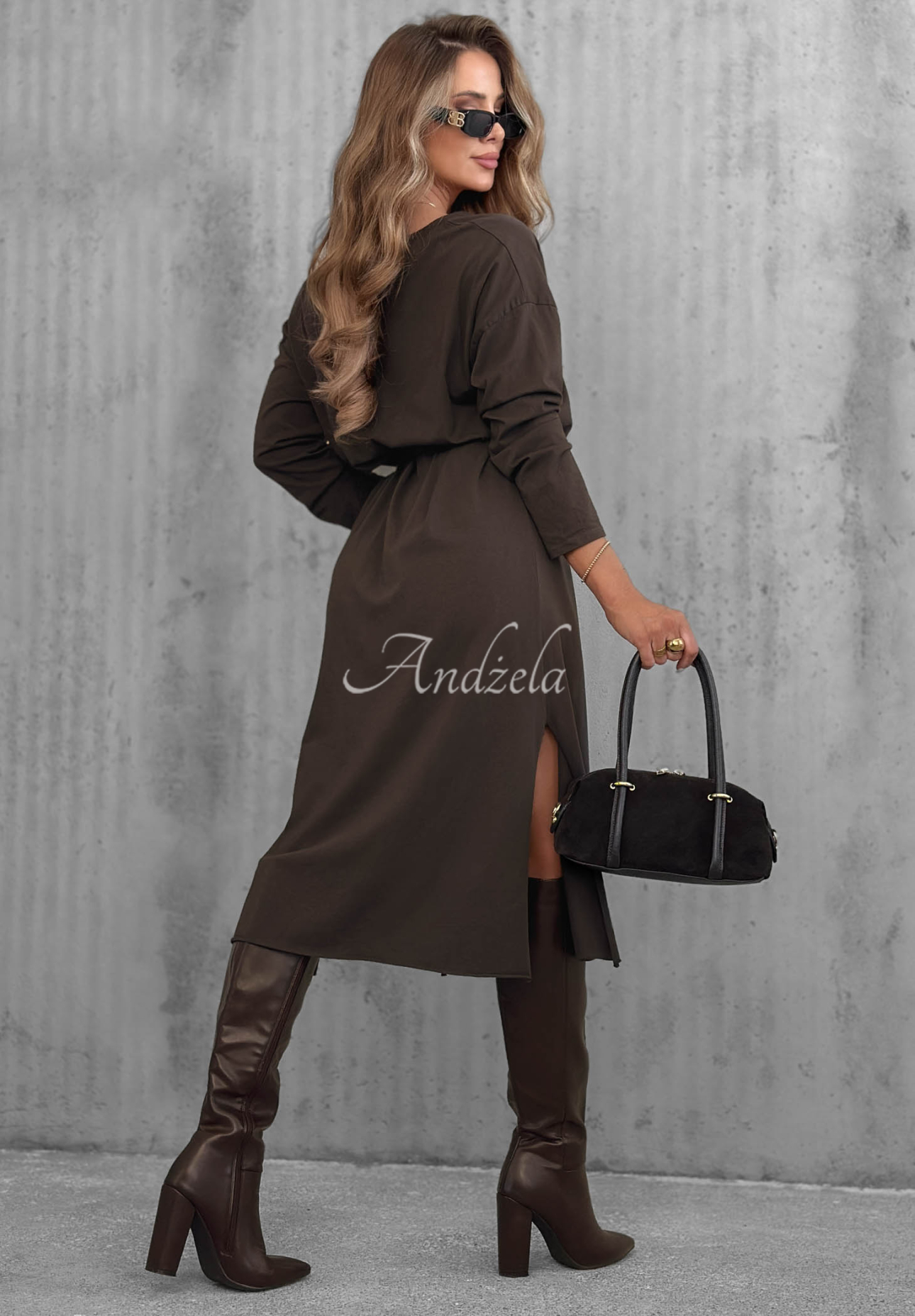 Midikleid aus Baumwolle mit V-Ausschnitt Daily Style Schokoladenbraun