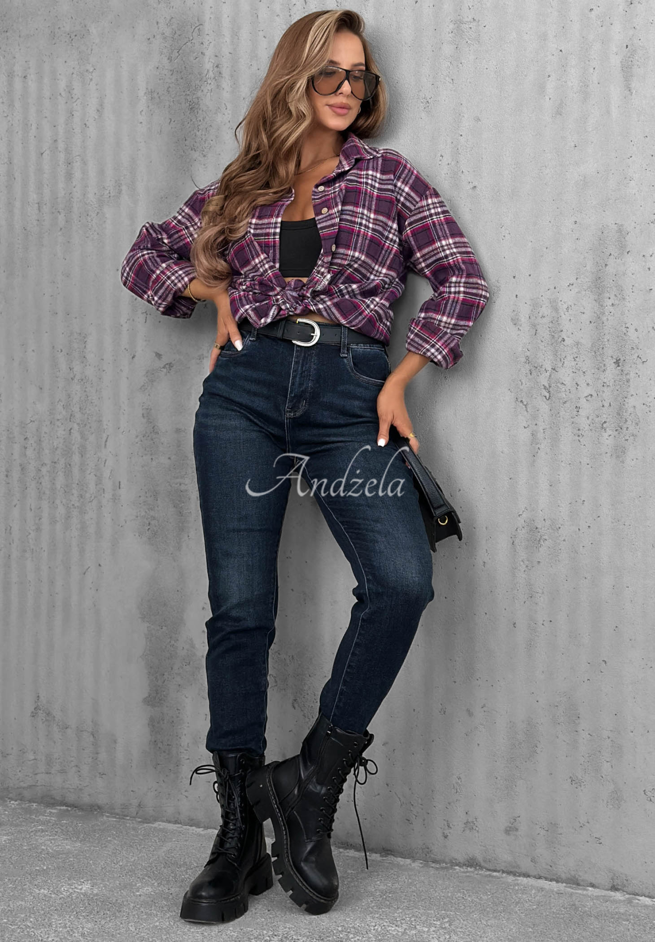 Jeanshose Mom-Fit mit Gürtel Something Better Dunkelblau