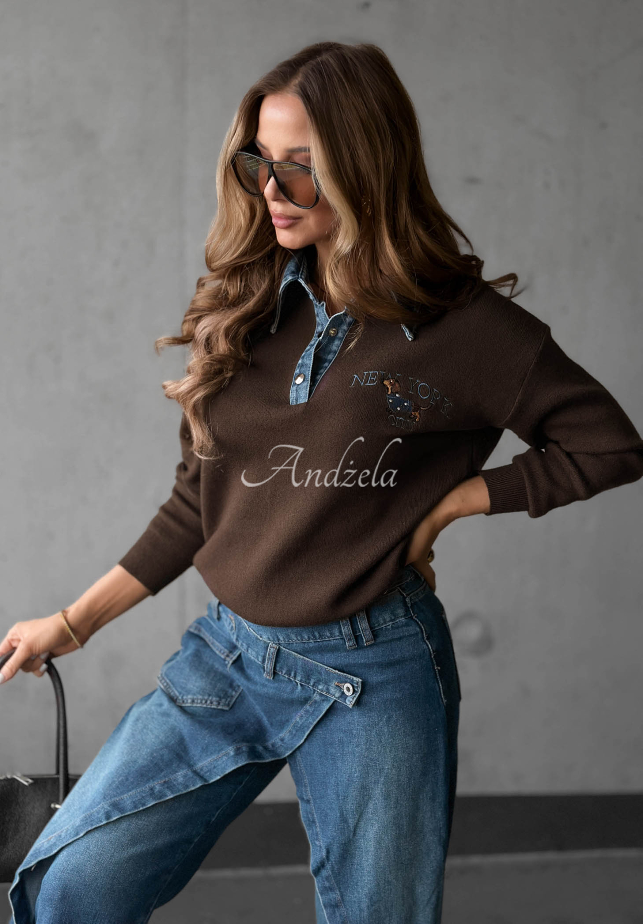 Viskosepullover mit Jeanskragen NY City Schokoladenbraun