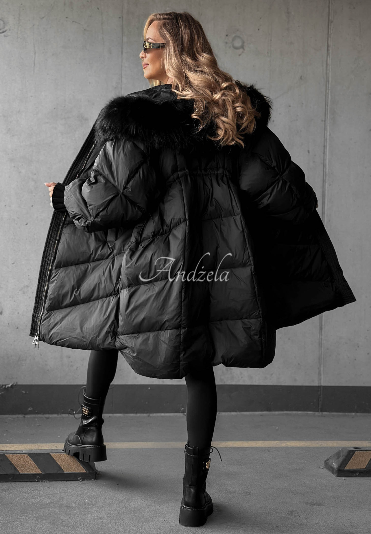 Lange Daunenjacke mit Kapuze und Pelz Shiny Frost Schwarz
