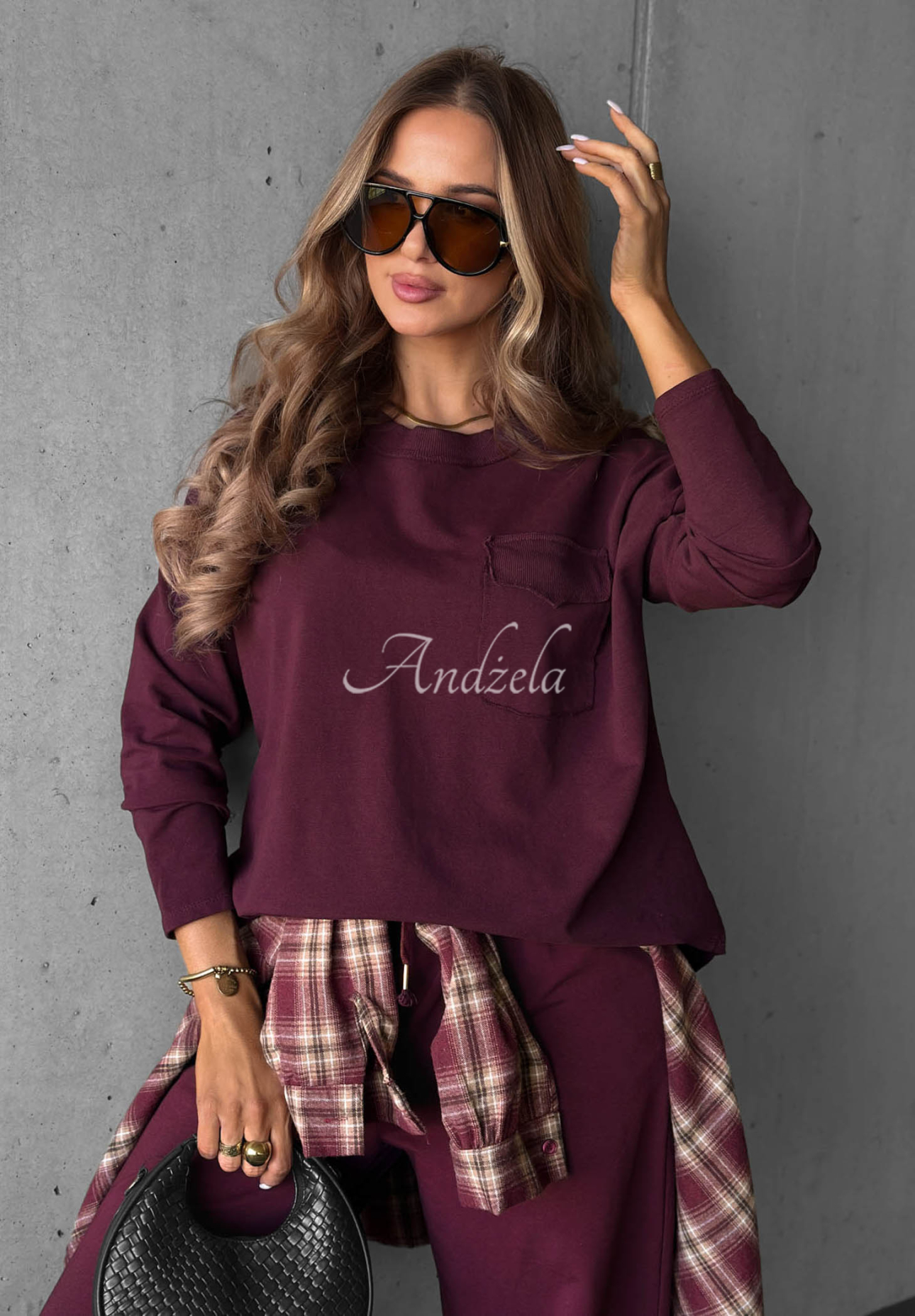 Baumwoll-Sweatshirt mit Tasche Simple Day Beerenfarben