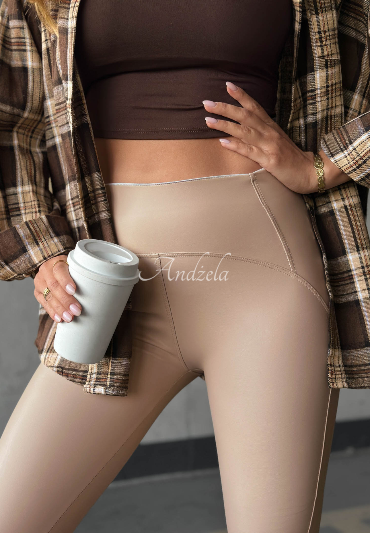 Leggings aus Lederimitat What’s Your Number Beige