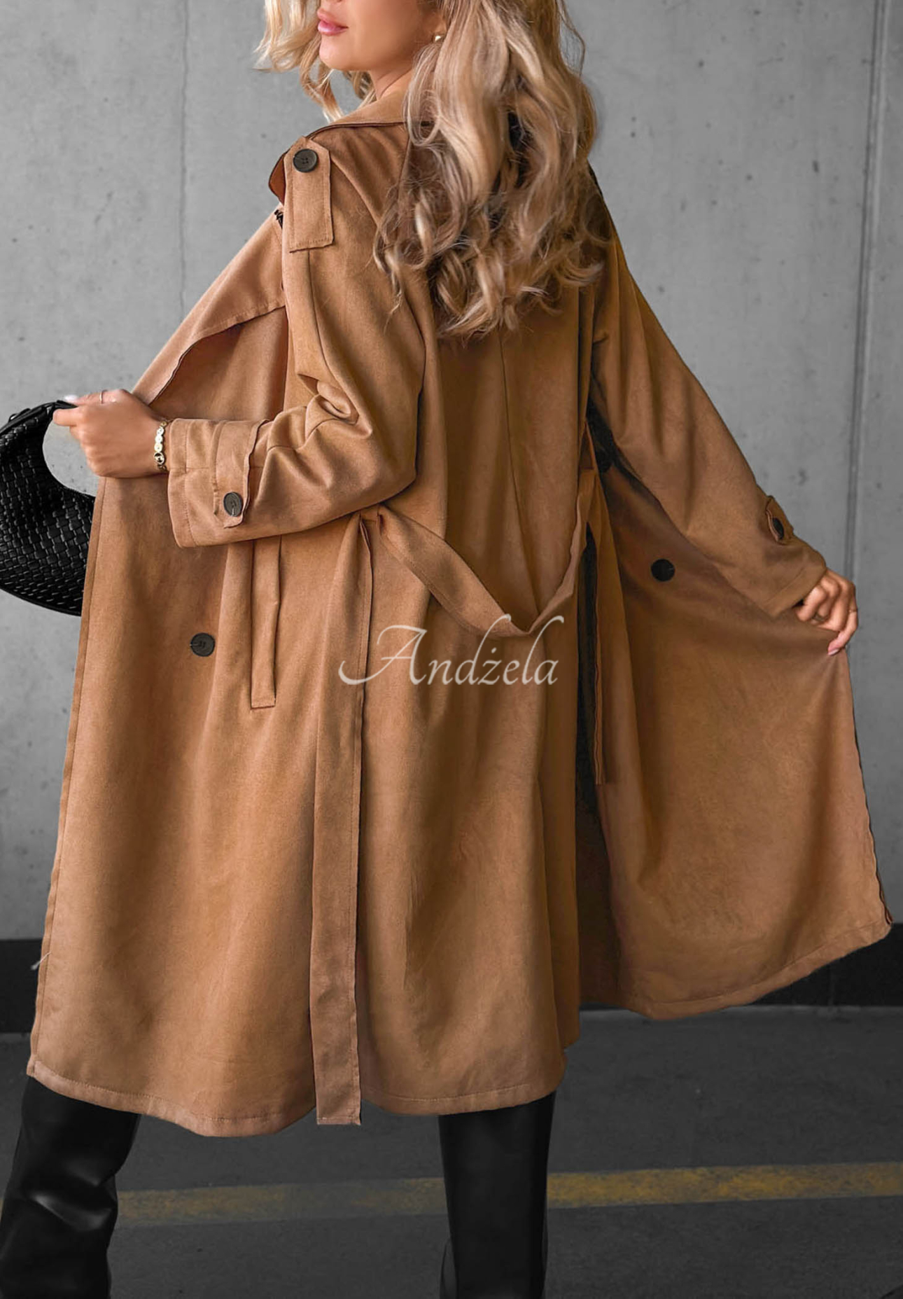 Zweireihiger Wildleder-Trenchcoat mit Gürtel Autumn Honey Camel