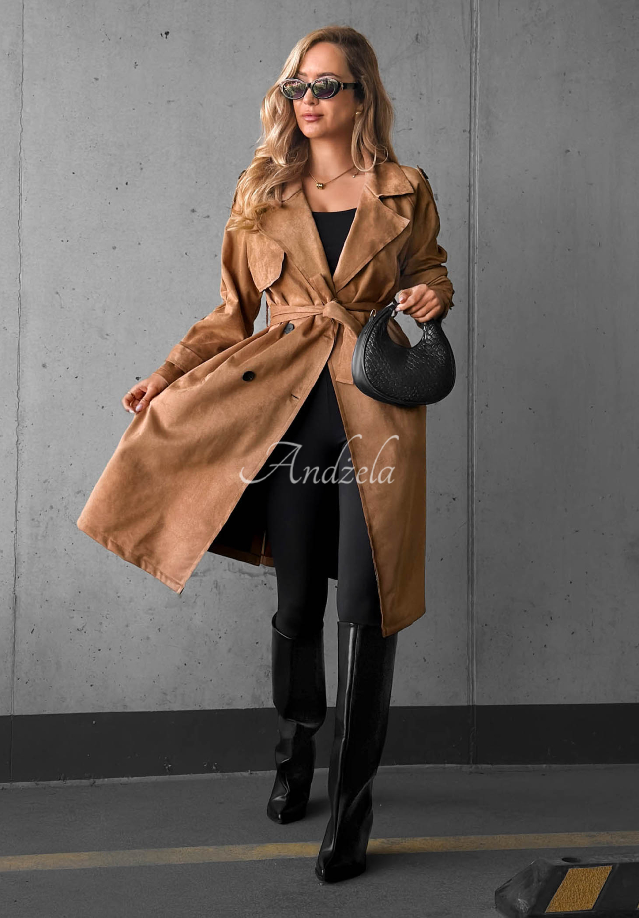 Zweireihiger Wildleder-Trenchcoat mit Gürtel Autumn Honey Camel