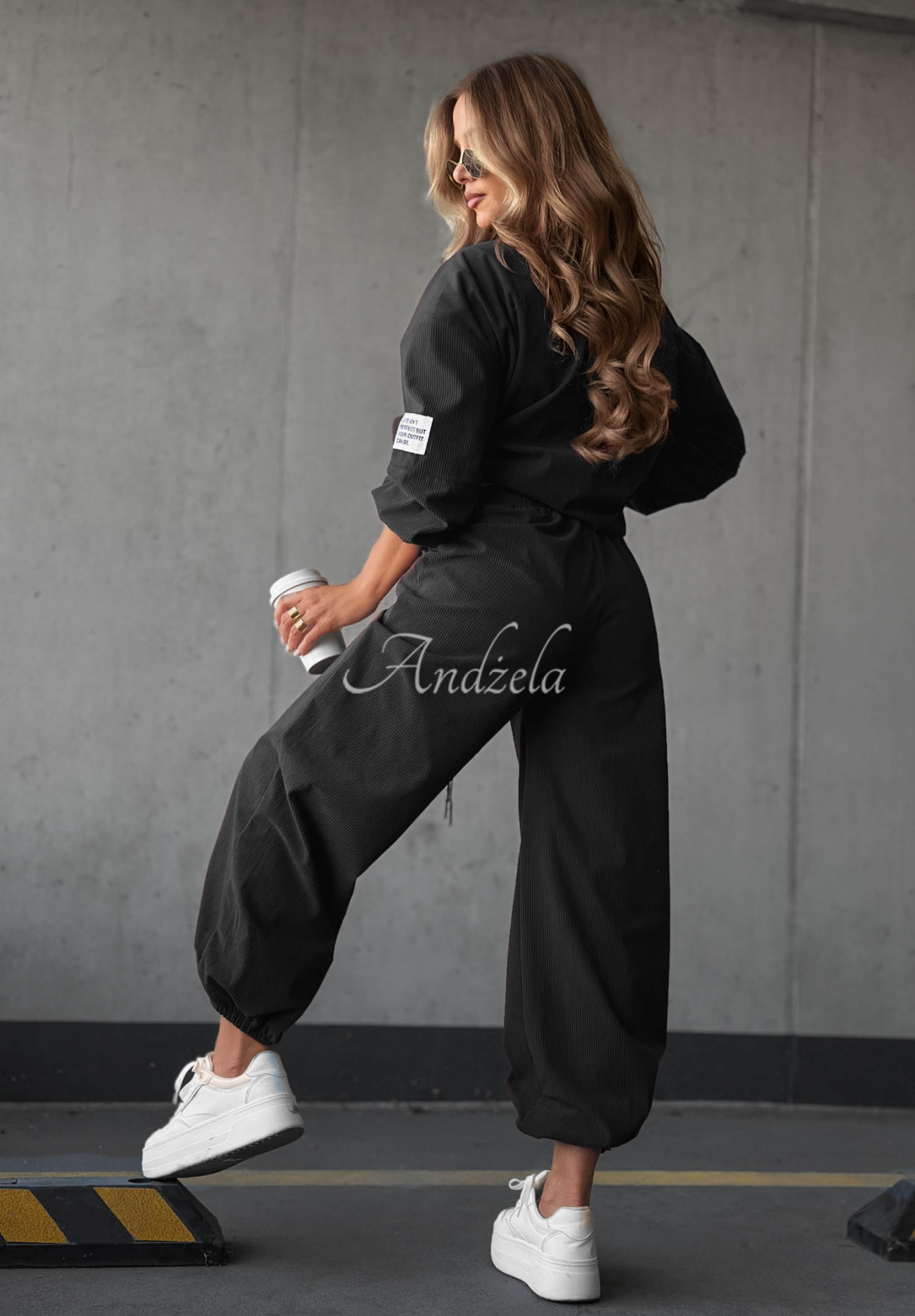 Trainingsanzug-Set aus Cord und Viskose Endless Comfort Schwarz