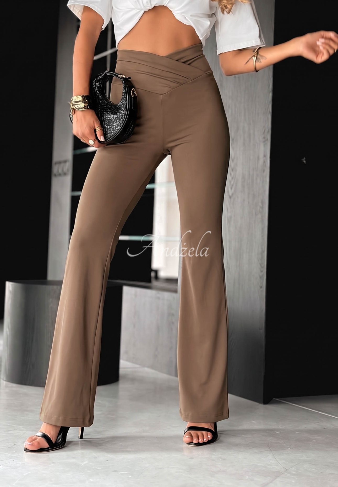 Ausgestellte Leggings aus Viskose mit Raffungen Talk With Me Camel