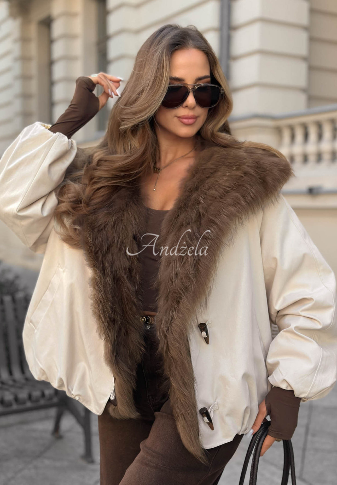 Daunenbomberjacke mit Pelz Northern Maple Beige