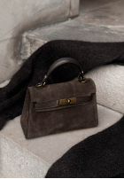 Zamszowa Tasche z rączką Mellow Season Schokoladenbraun
