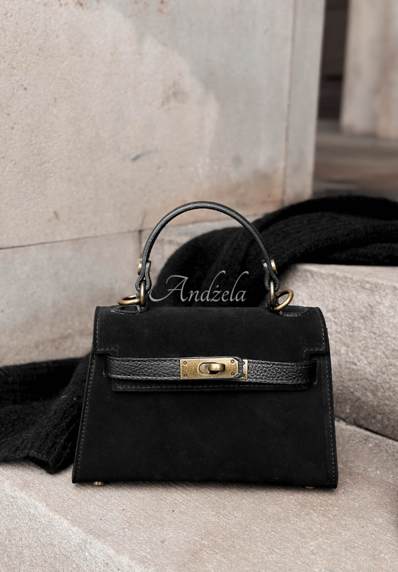 Wildlederhandtasche mit Henkel Mellow Season Schwarz