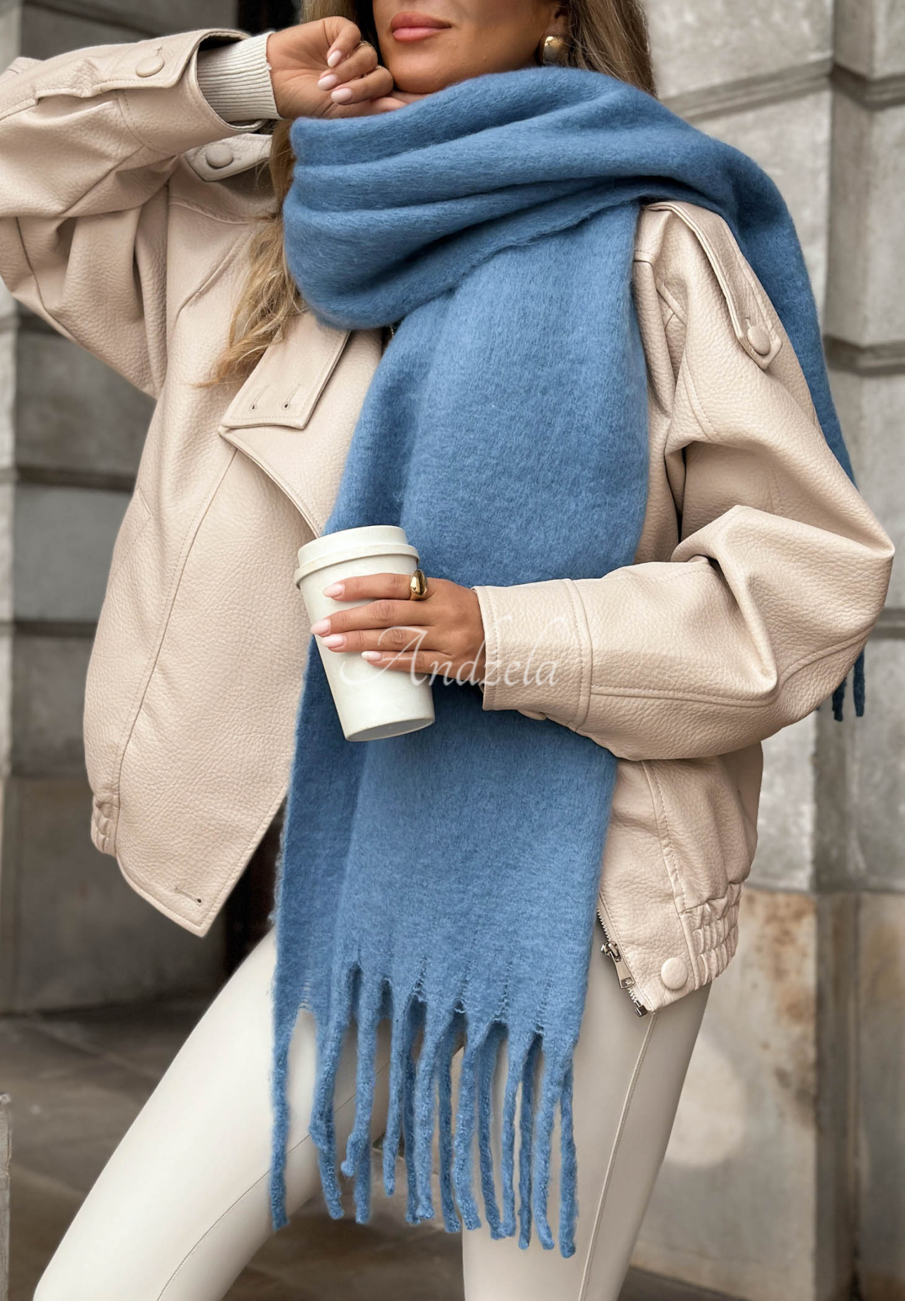 Weicher Schal mit Fransen Snow Darling Blau