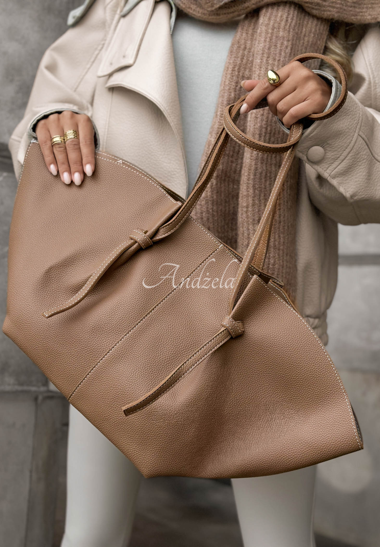 Ledertasche Only For You Mokkafarben