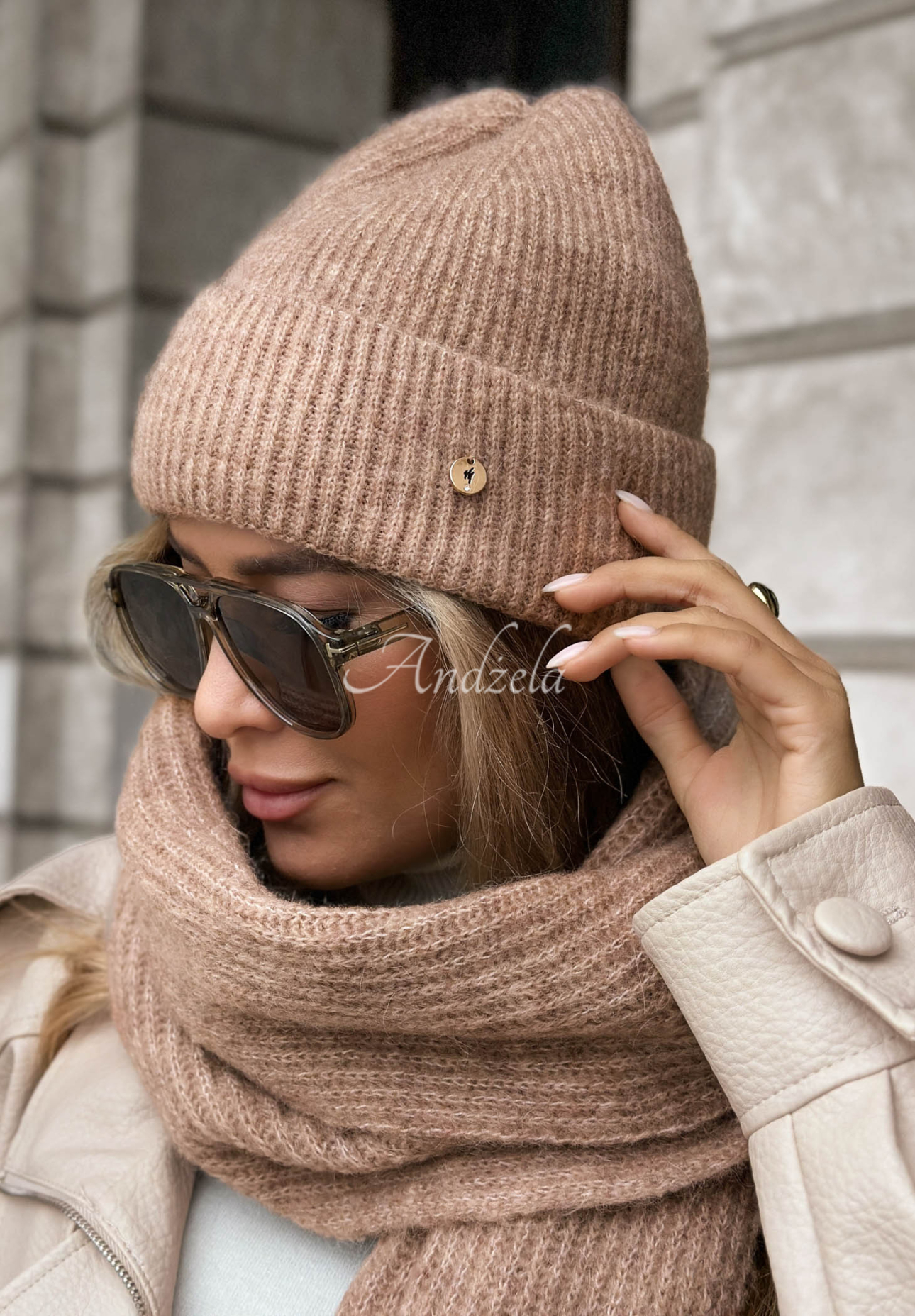 Mütze aus Merinowolle und Mohair Snowfall Charm Mokkafarben