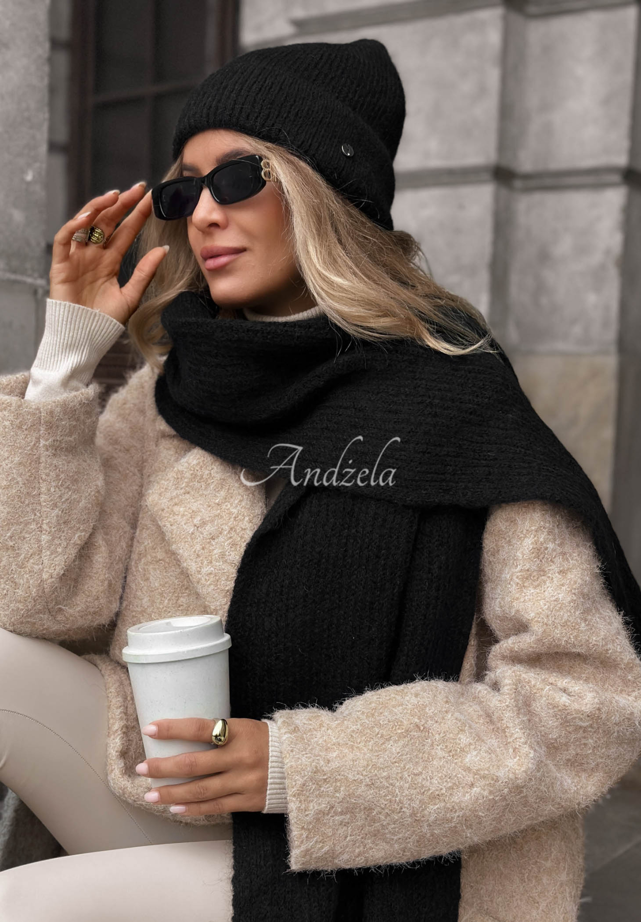 Schal aus Merinowolle und Mohair Snowfall Charm Schwarz