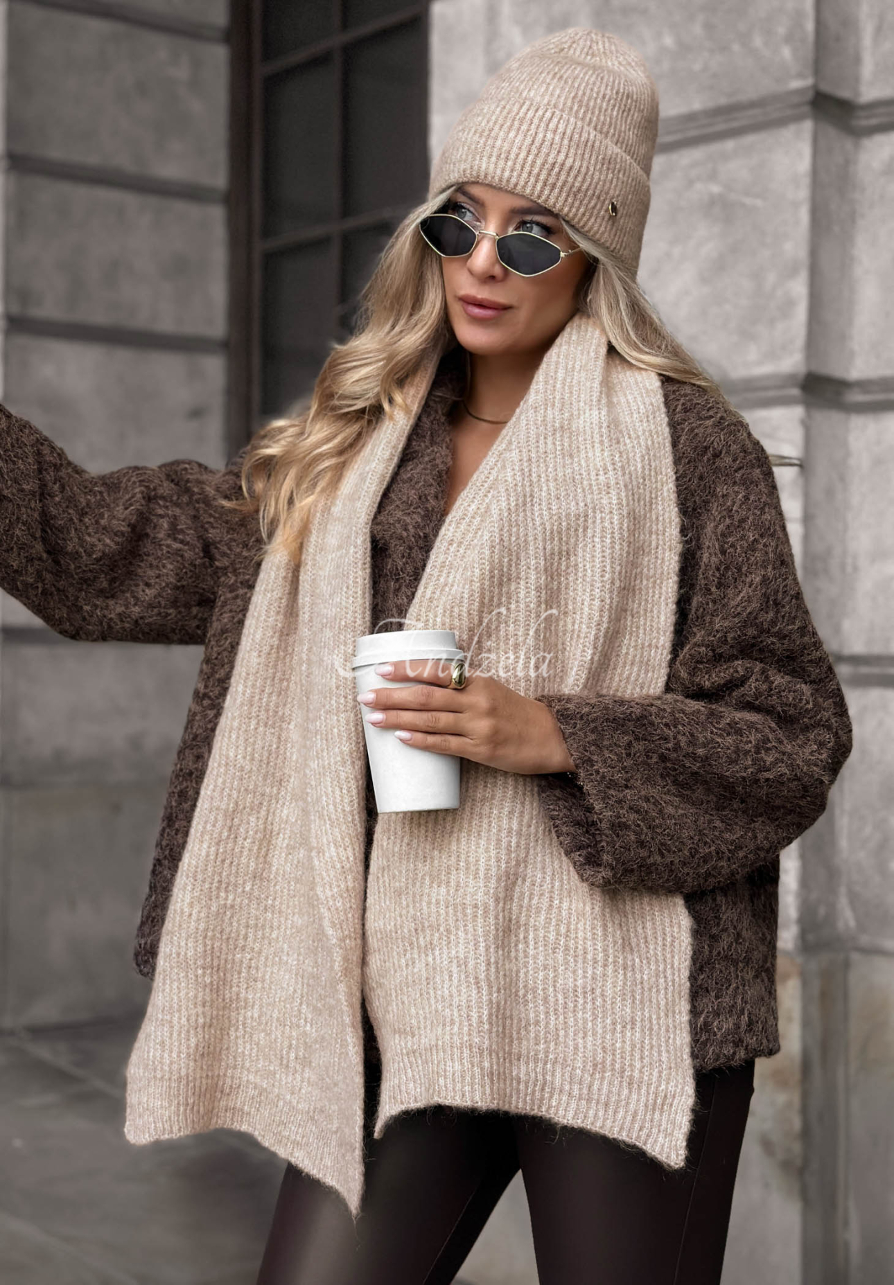 Schal aus Merinowolle und Mohair Snowfall Charm Beige