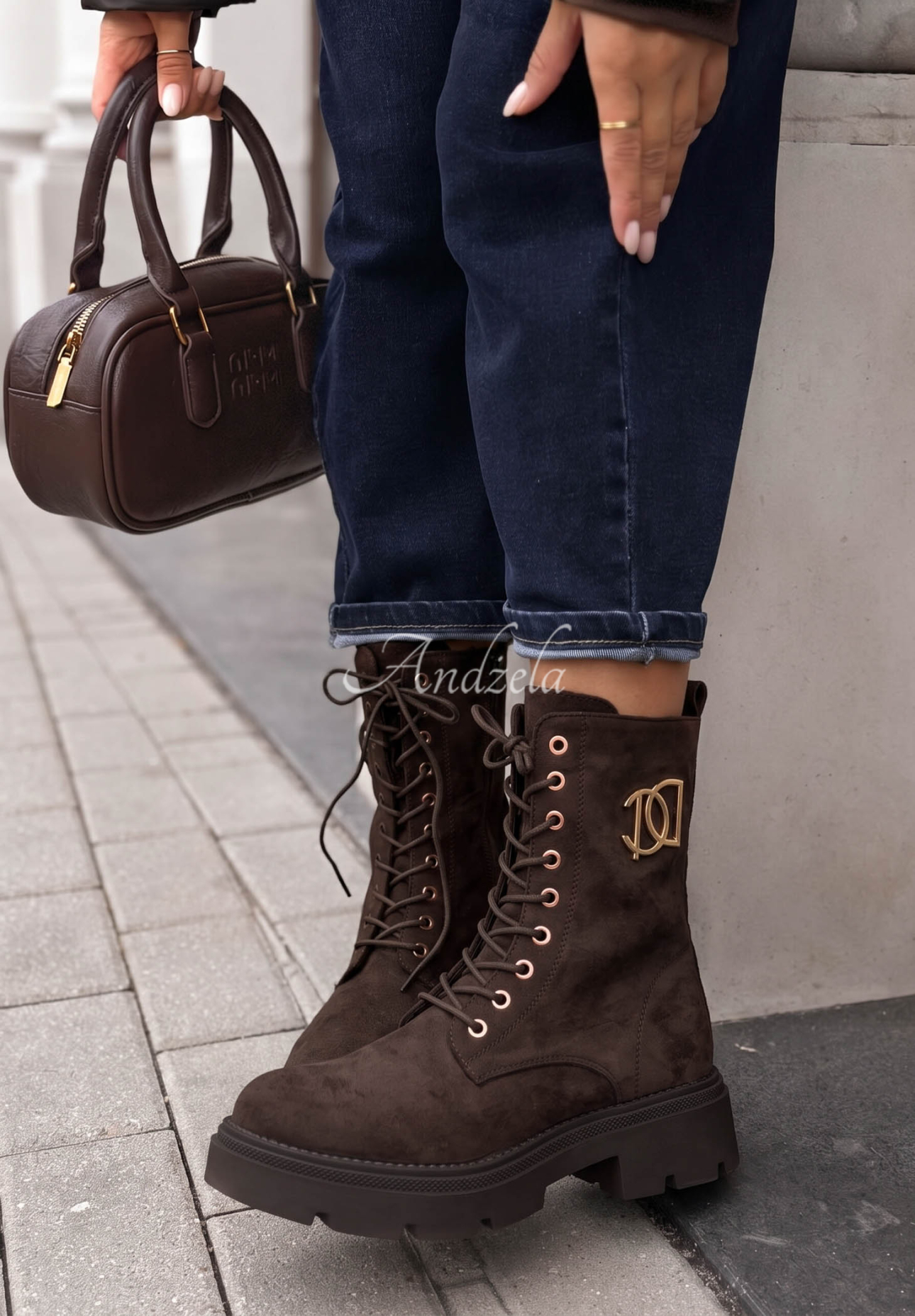 Wildleder-Ankle-Boots mit Schnürung Before The Rain Schokoladenbraun