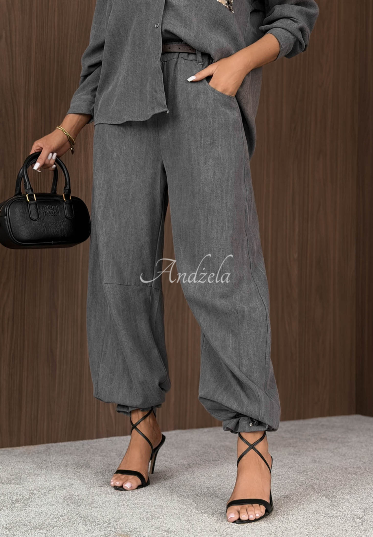 Stoffhose mit Gürtel aus Lyocell Fall Whisper Grau