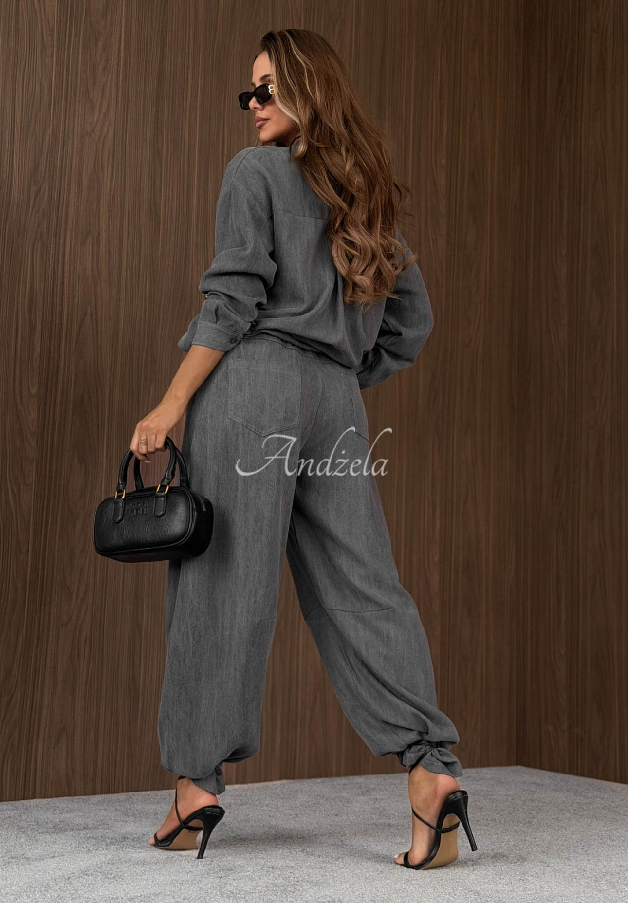 Stoffhose mit Gürtel aus Lyocell Fall Whisper Grau