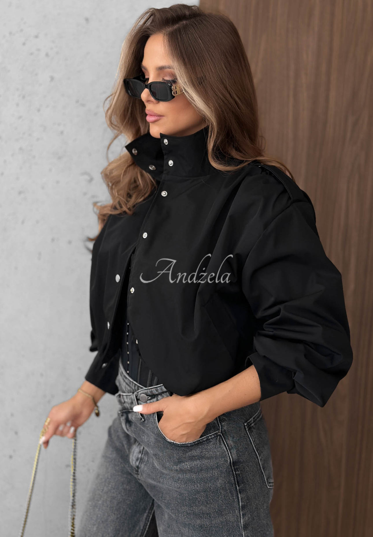Kurze Bomberjacke mit Stehkragen Want More Schwarz