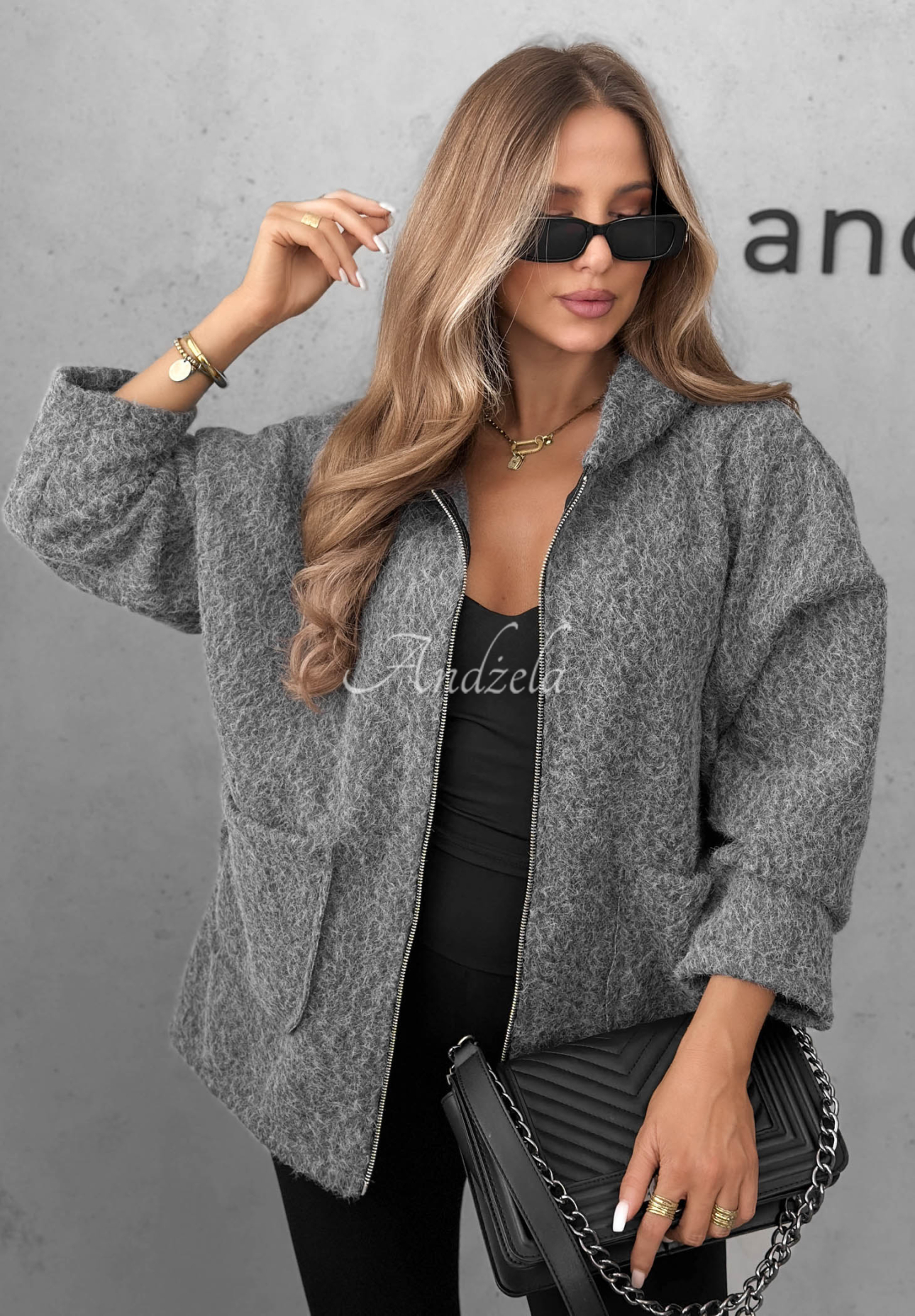 Jacke aus Lammfellimitat mit Kapuze und Taschen Warm Comfort Grau