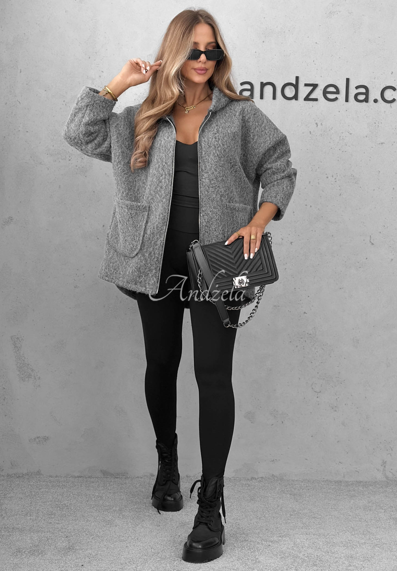 Jacke aus Lammfellimitat mit Kapuze und Taschen Warm Comfort Grau