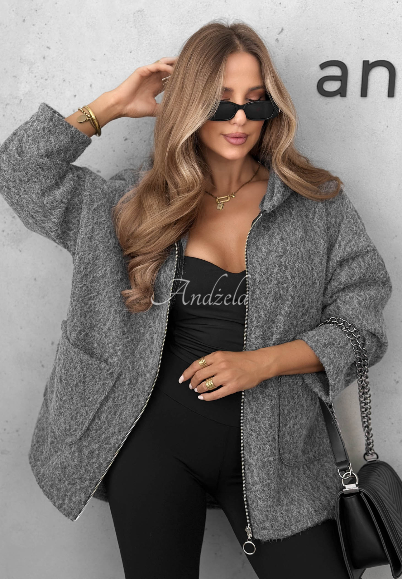 Jacke aus Lammfellimitat mit Kapuze und Taschen Warm Comfort Grau