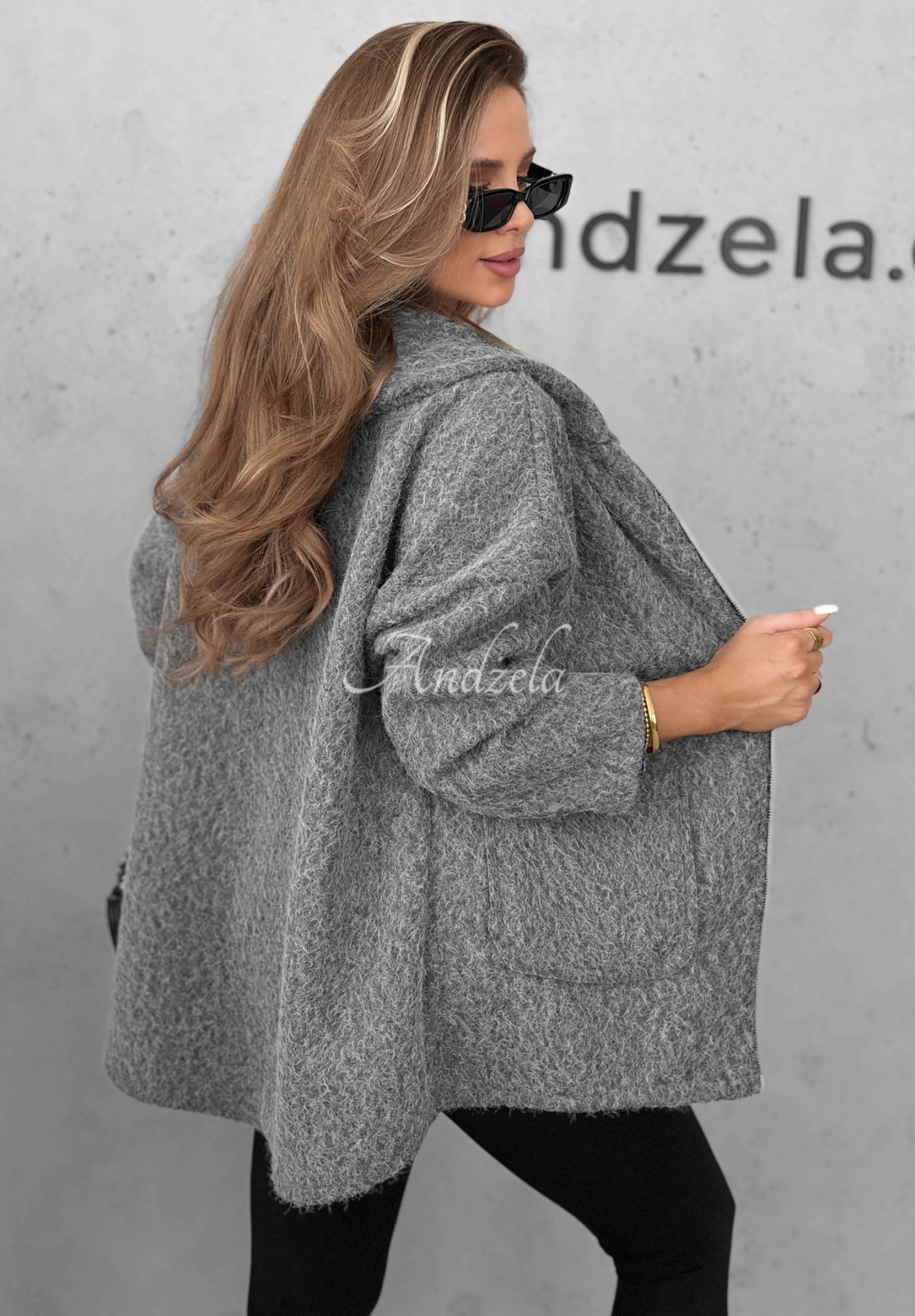 Jacke aus Lammfellimitat mit Kapuze und Taschen Warm Comfort Grau