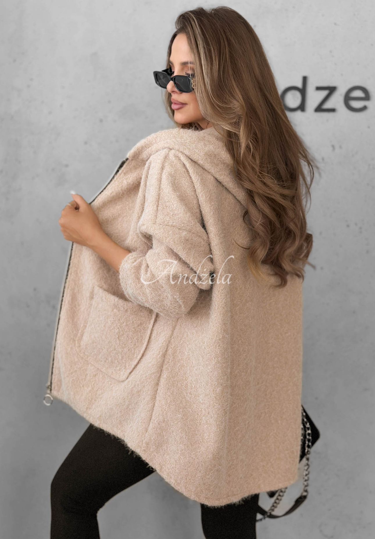 Jacke aus Lammfellimitat mit Kapuze und Taschen Warm Comfort Beige
