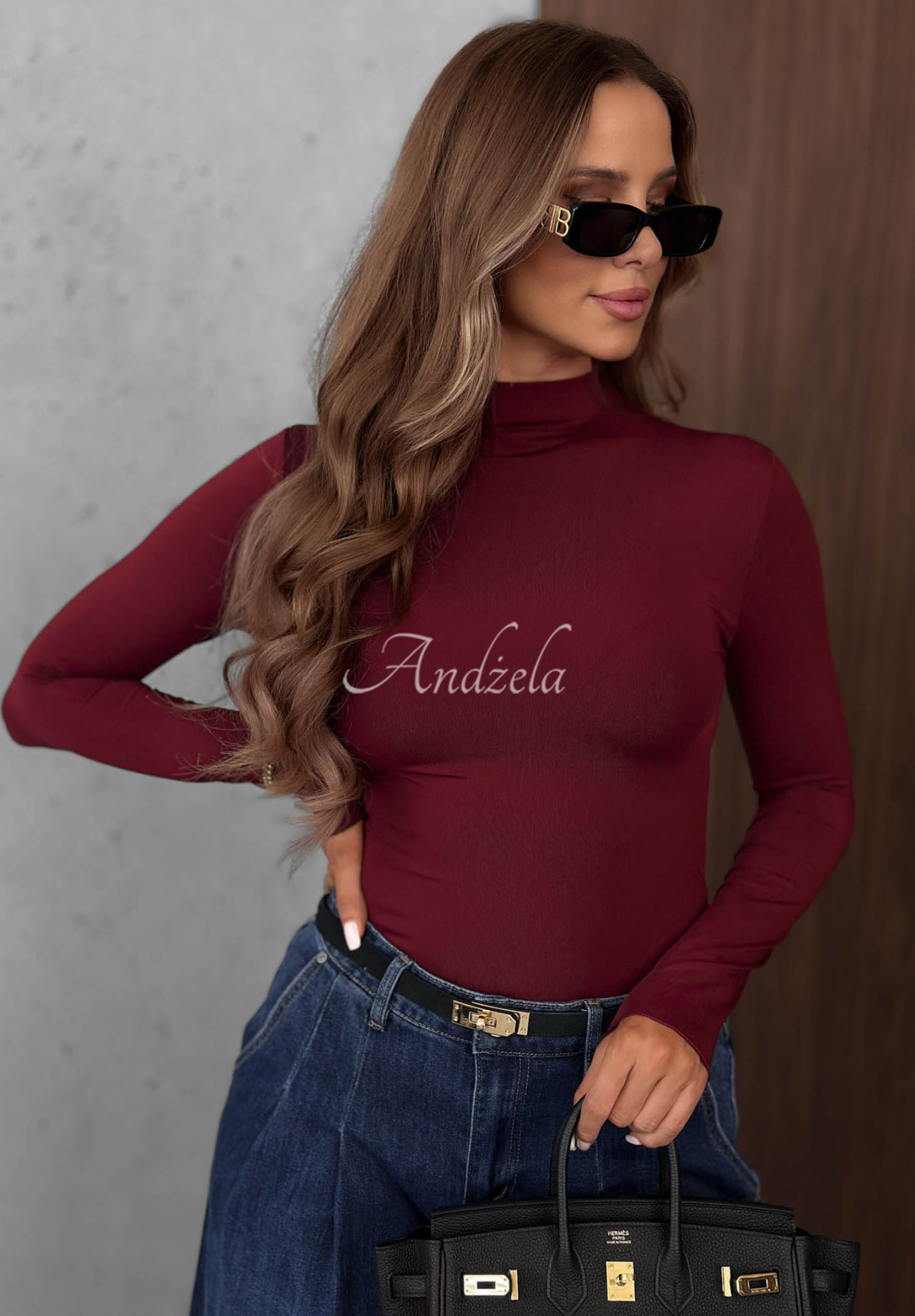 Langärmlige Viskosebluse mit Rollkragen Femme Desire Burgunderrot