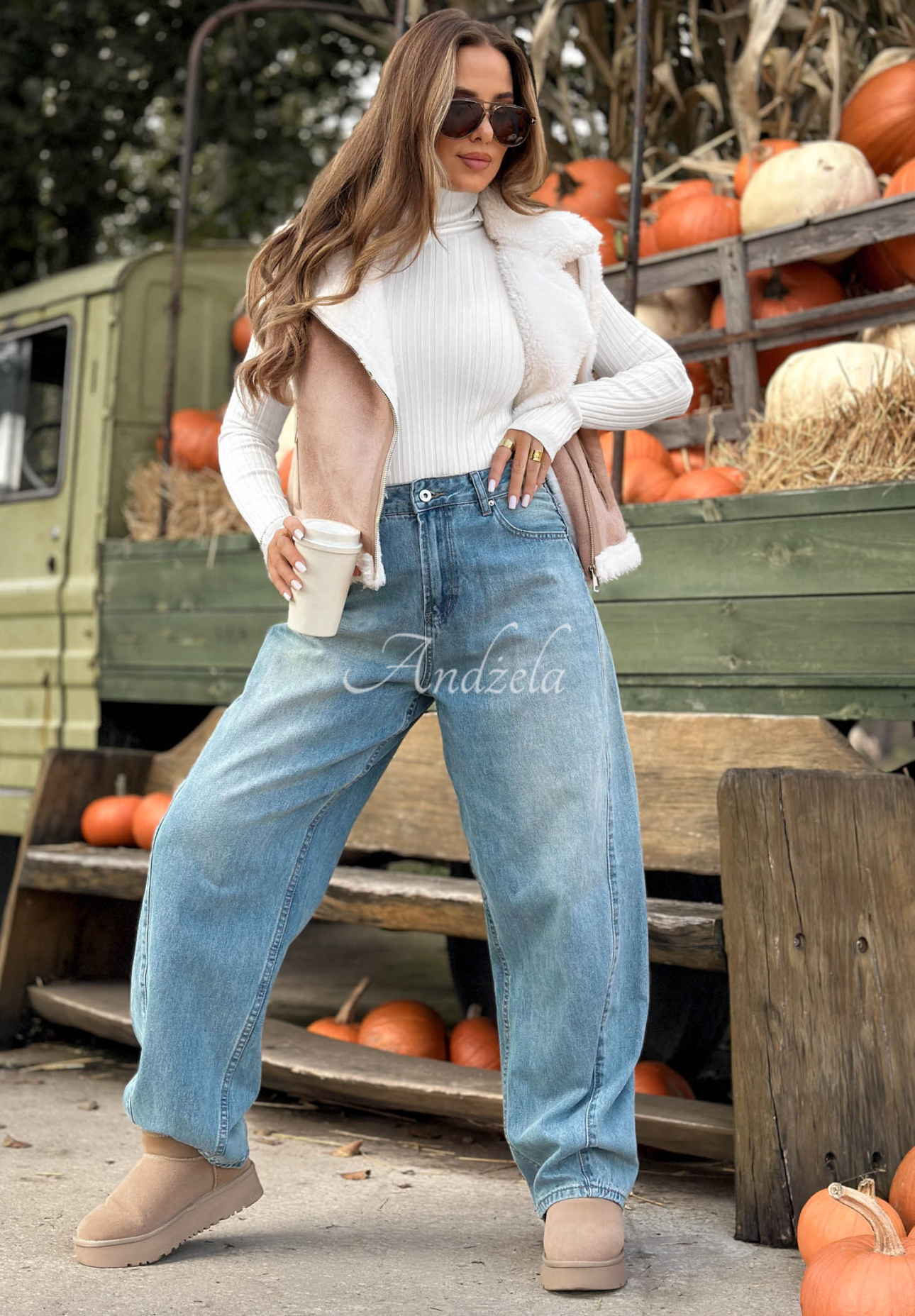 Jeanshose Mom-Fit Cloudy Sunday Hellblau