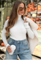 Leicht prążkowany Pullover z golfem Restful Pause Weiß