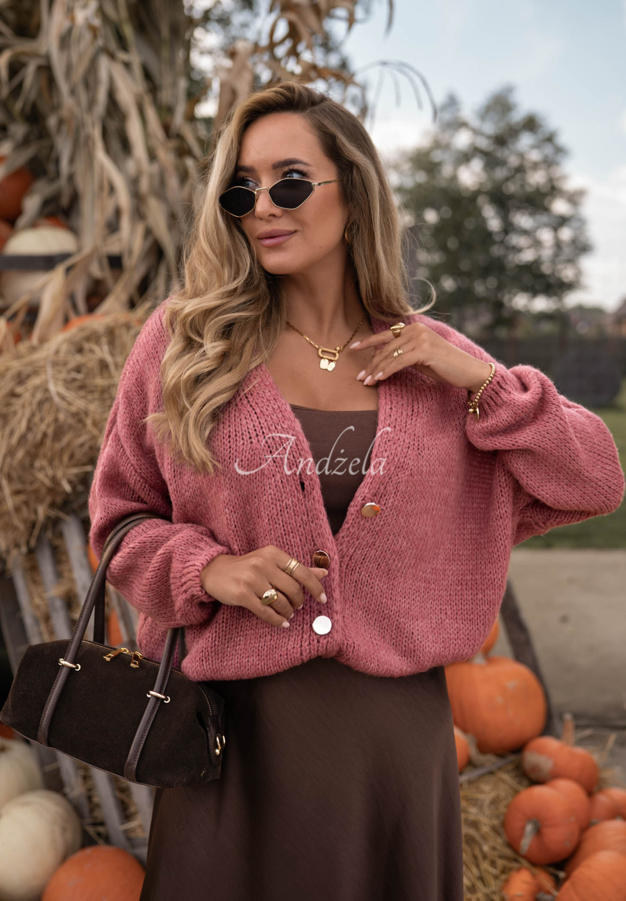 Kurzer Oversize-Cardigan mit Verschluss Cloud Touch Himbeerrot