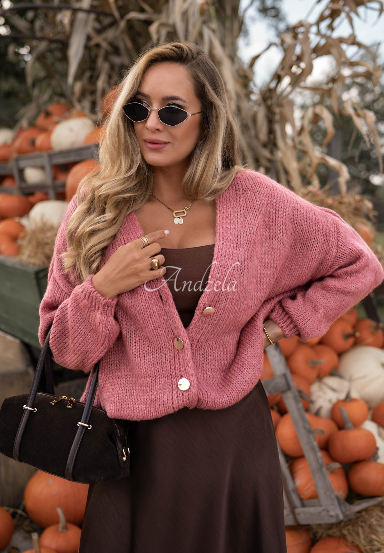 Kurzer Oversize-Cardigan mit Verschluss Cloud Touch Himbeerrot