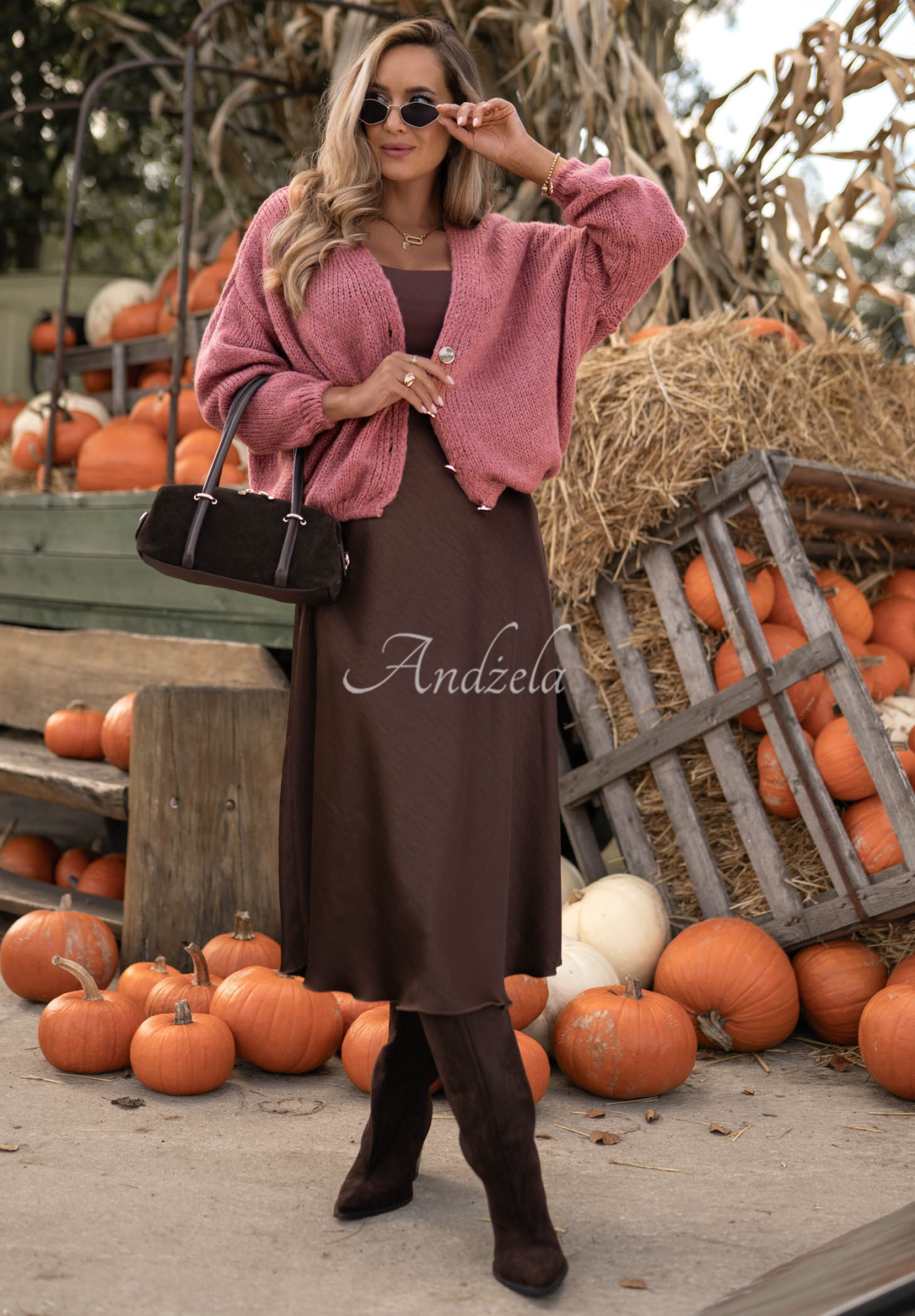 Kurzer Oversize-Cardigan mit Verschluss Cloud Touch Himbeerrot