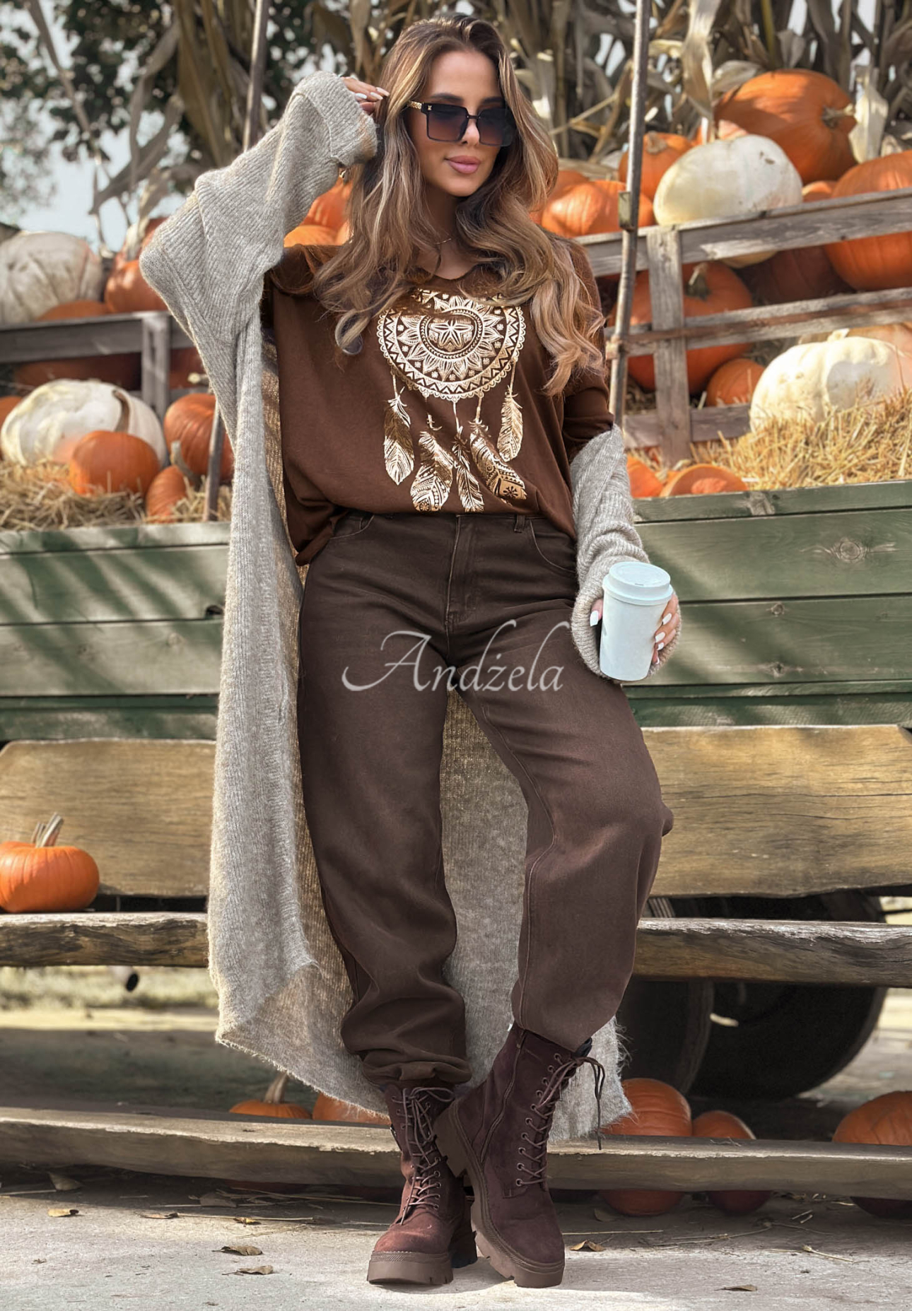 Leichter Viskose-Pullover mit Aufdruck Golden Dreams Schokoladenbraun