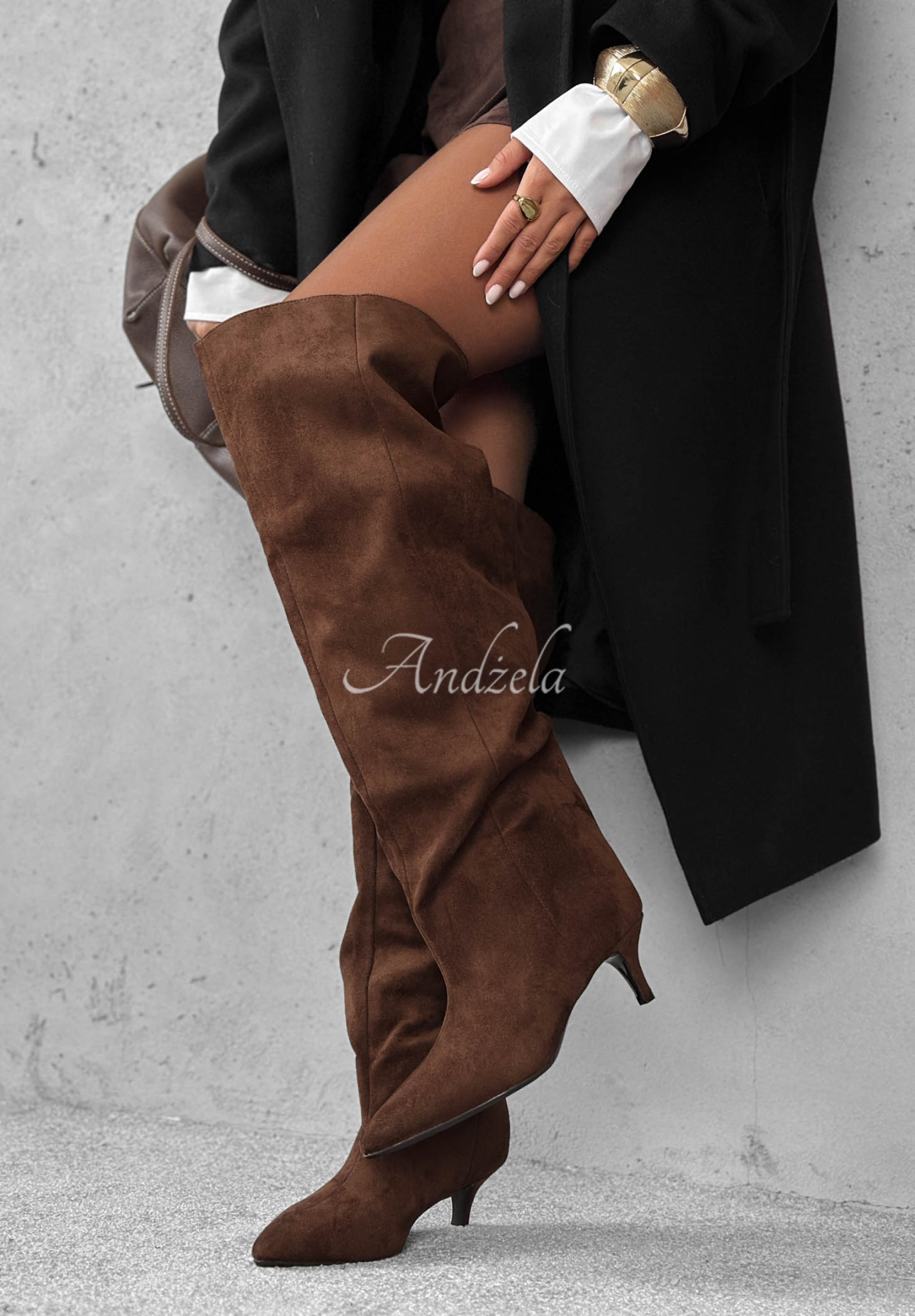 Lange Wildlederstiefel mit Stilettoabsatz Golden Steps Schokoladenbraun