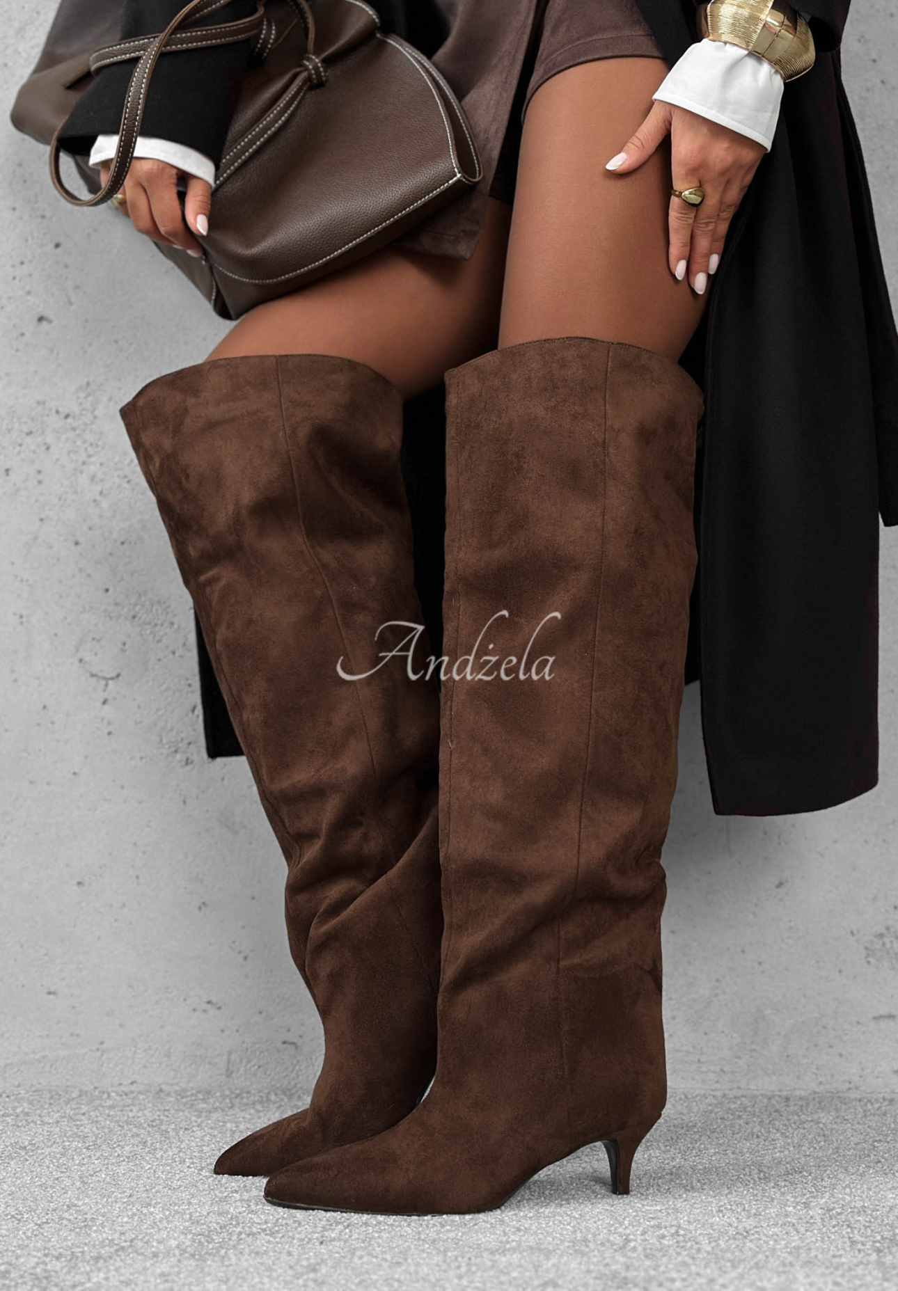 Lange Wildlederstiefel mit Stilettoabsatz Golden Steps Schokoladenbraun